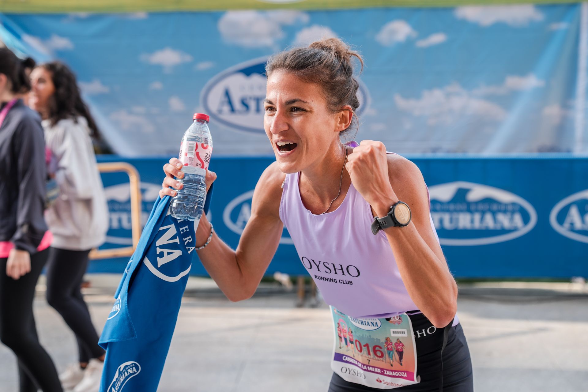 Las mejores fotos de la Carrera de la Mujer Central Lechera Asturiana de Zaragoza 2024 178