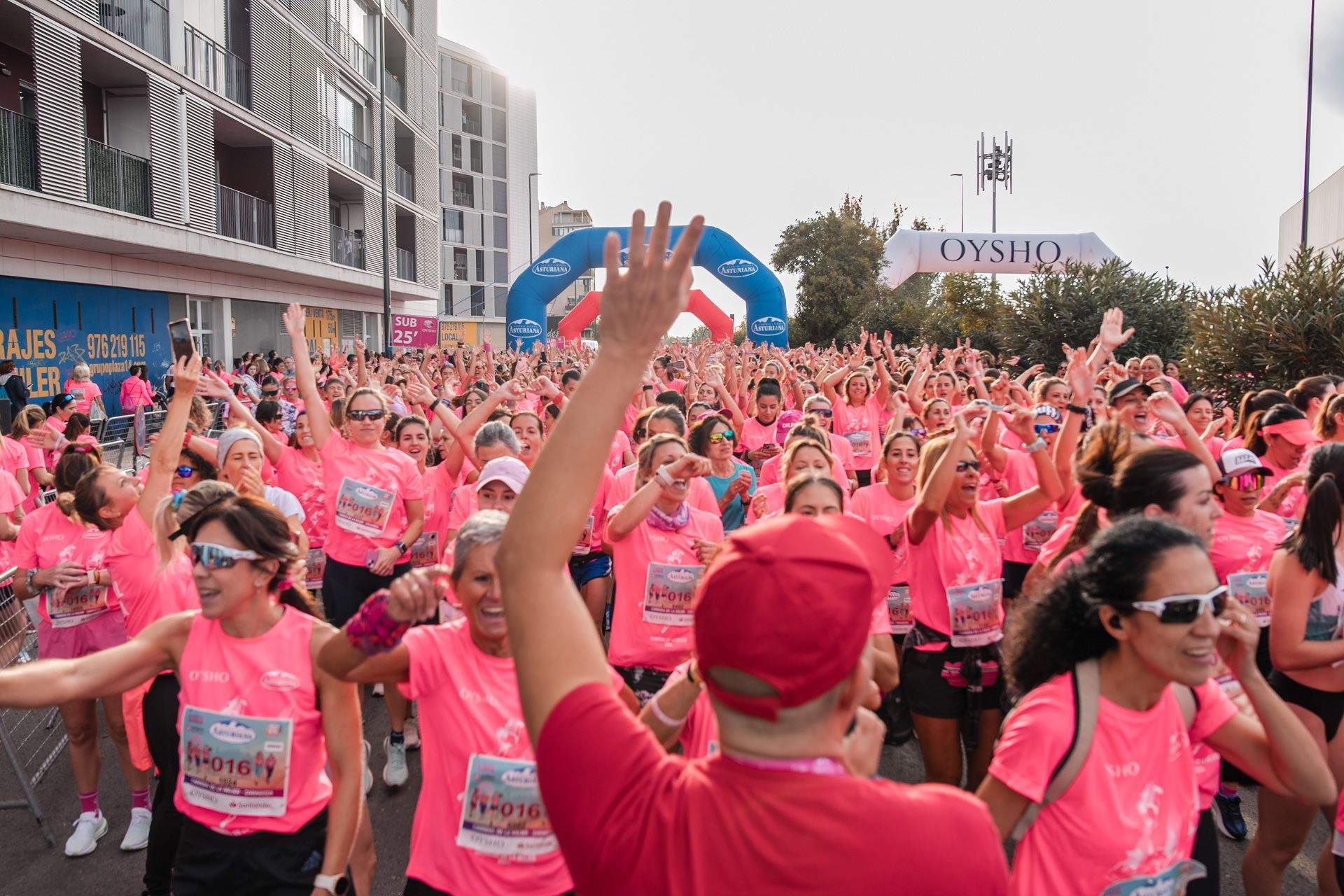 Las mejores fotos de la Carrera de la Mujer Central Lechera Asturiana de Zaragoza 2024 66