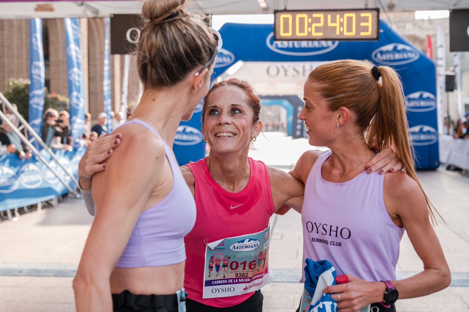 Las mejores fotos de la Carrera de la Mujer Central Lechera Asturiana de Zaragoza 2024 183