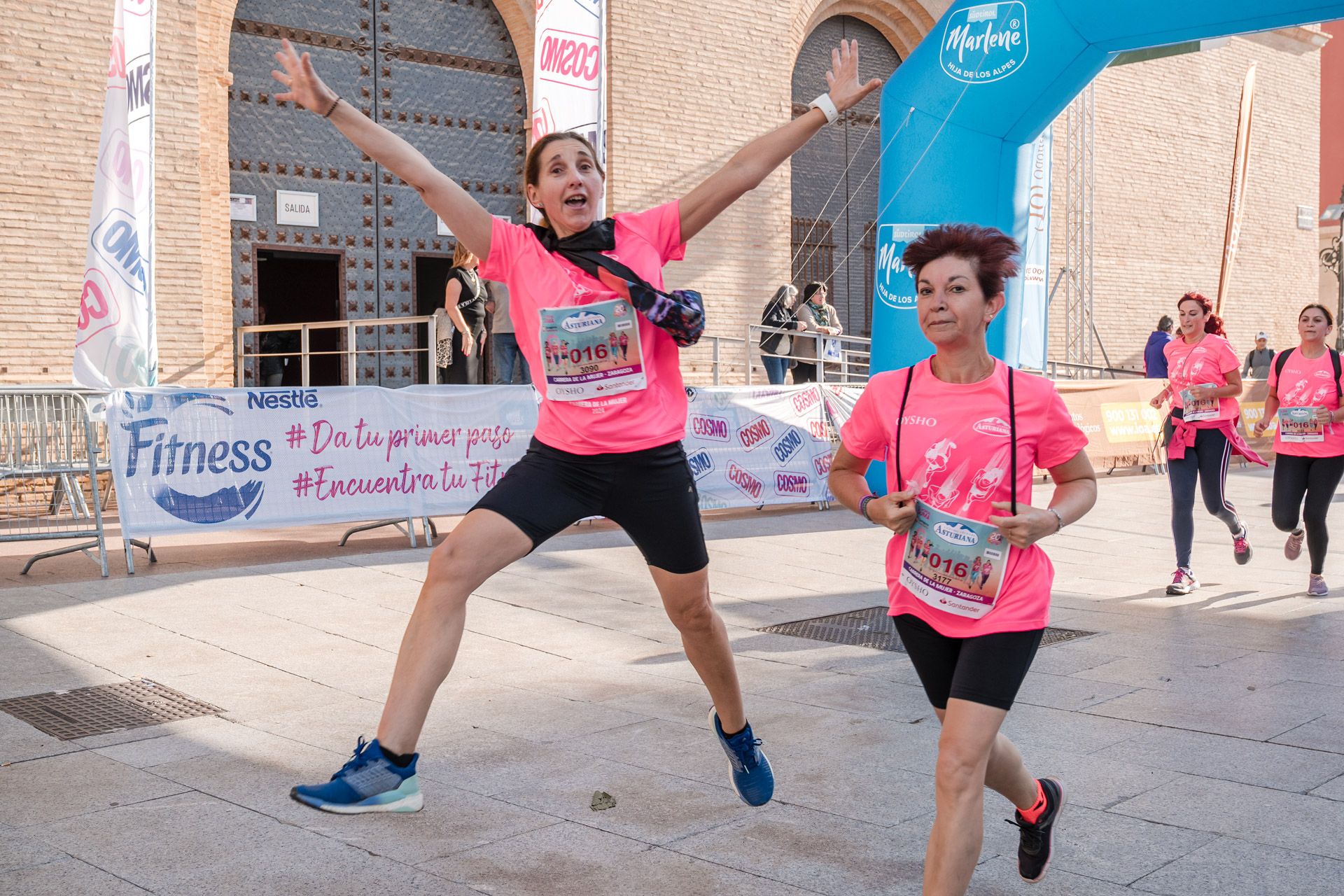 Las mejores fotos de la Carrera de la Mujer Central Lechera Asturiana de Zaragoza 2024 302