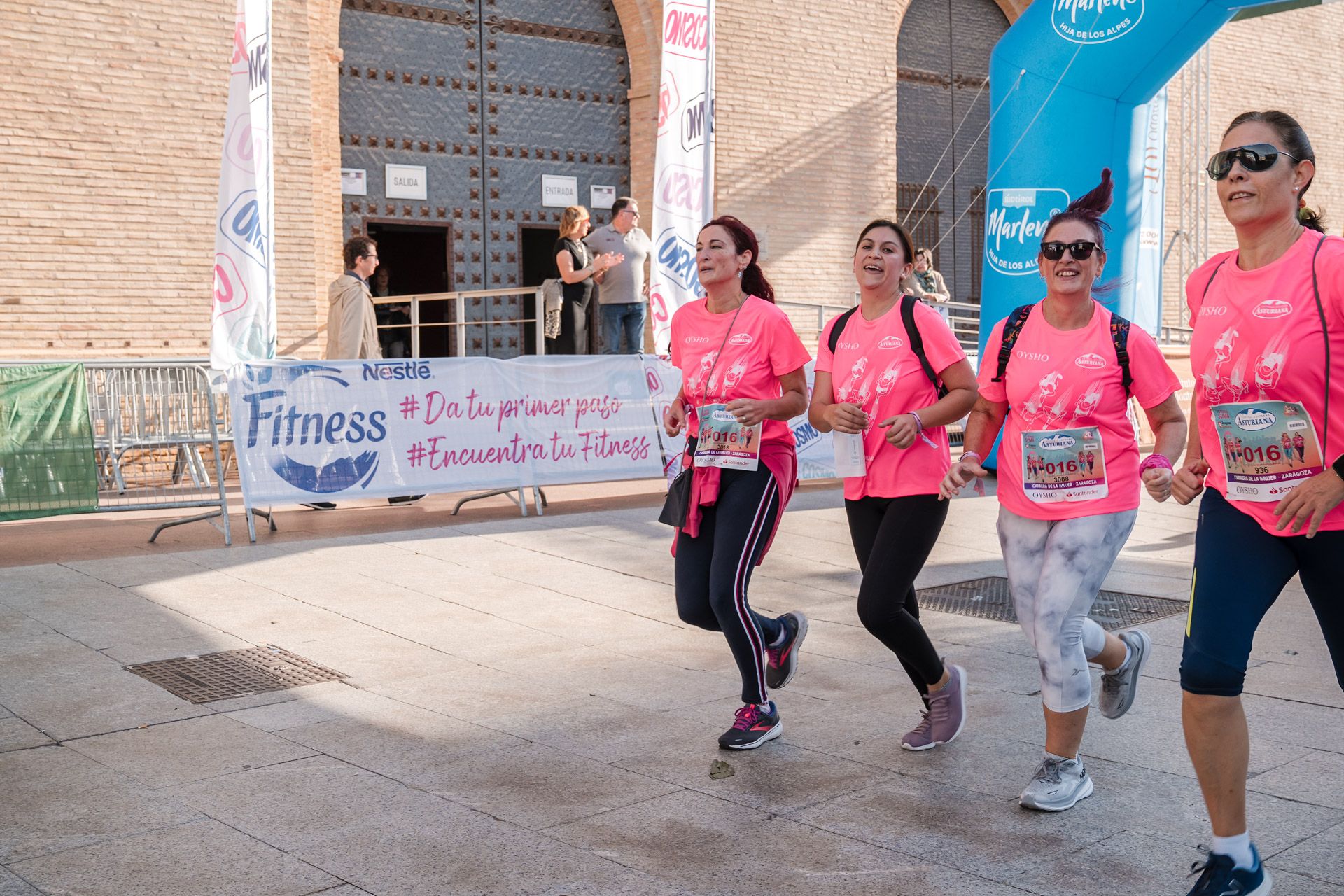 Las mejores fotos de la Carrera de la Mujer Central Lechera Asturiana de Zaragoza 2024 303