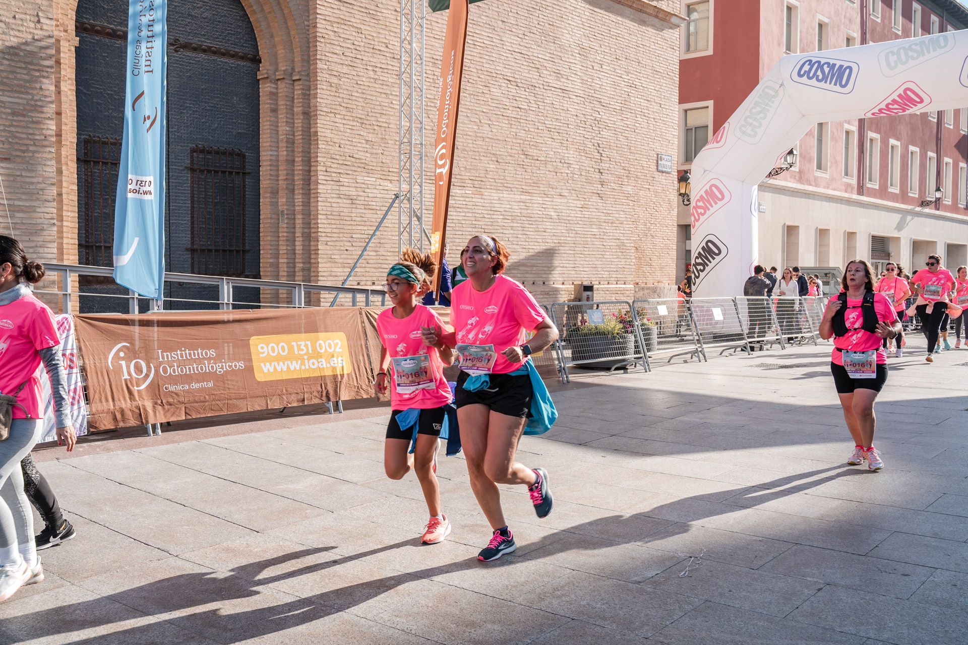 Las mejores fotos de la Carrera de la Mujer Central Lechera Asturiana de Zaragoza 2024 310
