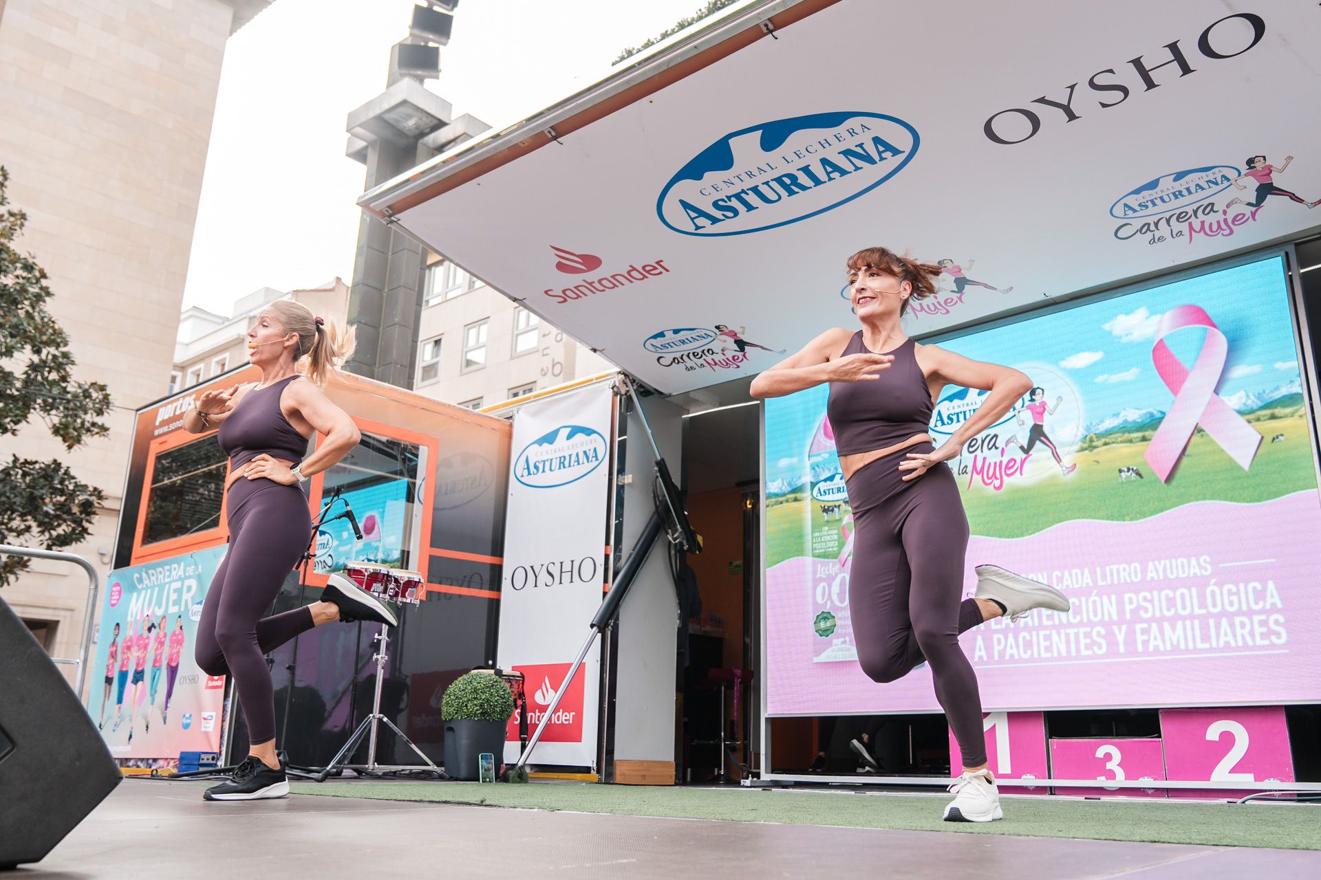 Las mejores fotos de la Carrera de la Mujer Central Lechera Asturiana de Zaragoza 2024 429
