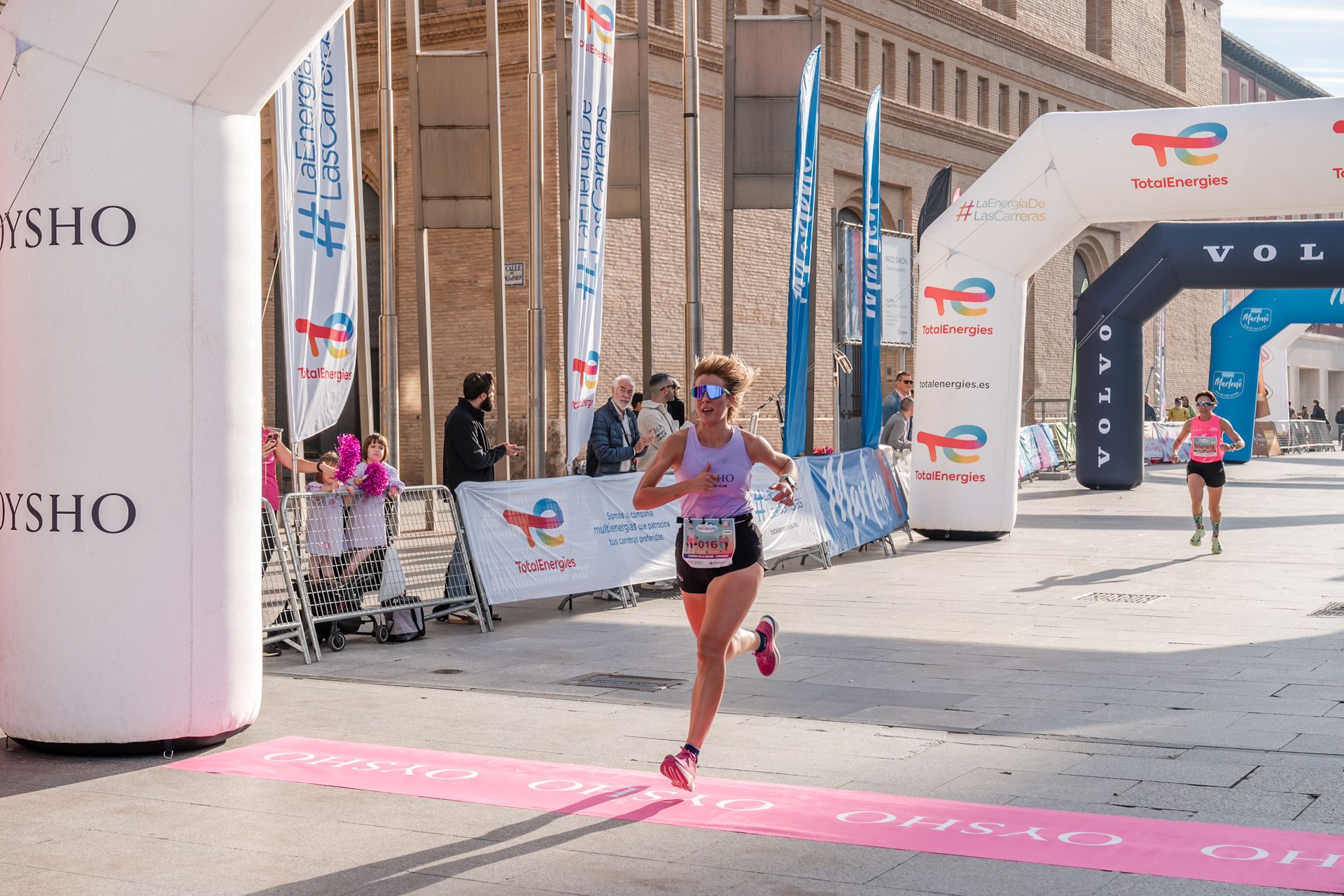 Las mejores fotos de la Carrera de la Mujer Central Lechera Asturiana de Zaragoza 2024 196