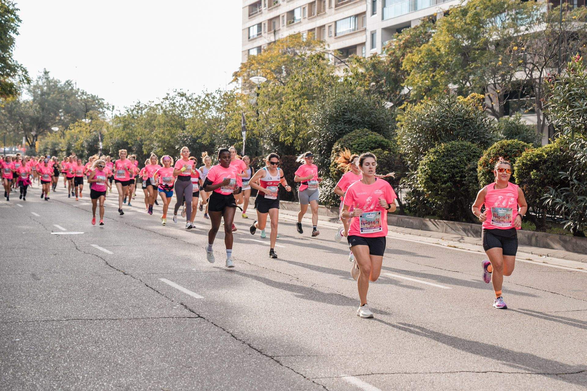 Las mejores fotos de la Carrera de la Mujer Central Lechera Asturiana de Zaragoza 2024 87