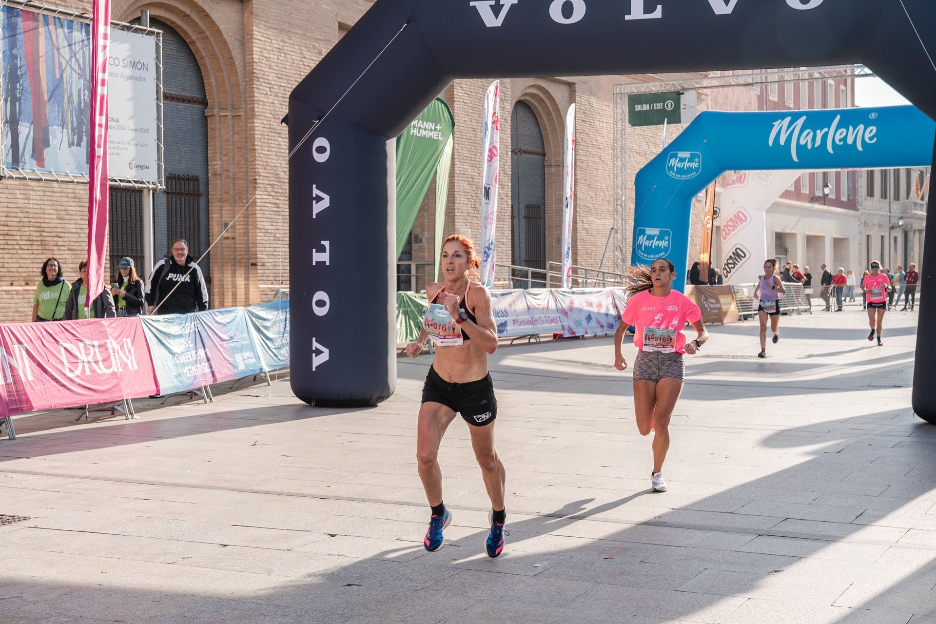 Las mejores fotos de la Carrera de la Mujer Central Lechera Asturiana de Zaragoza 2024 200