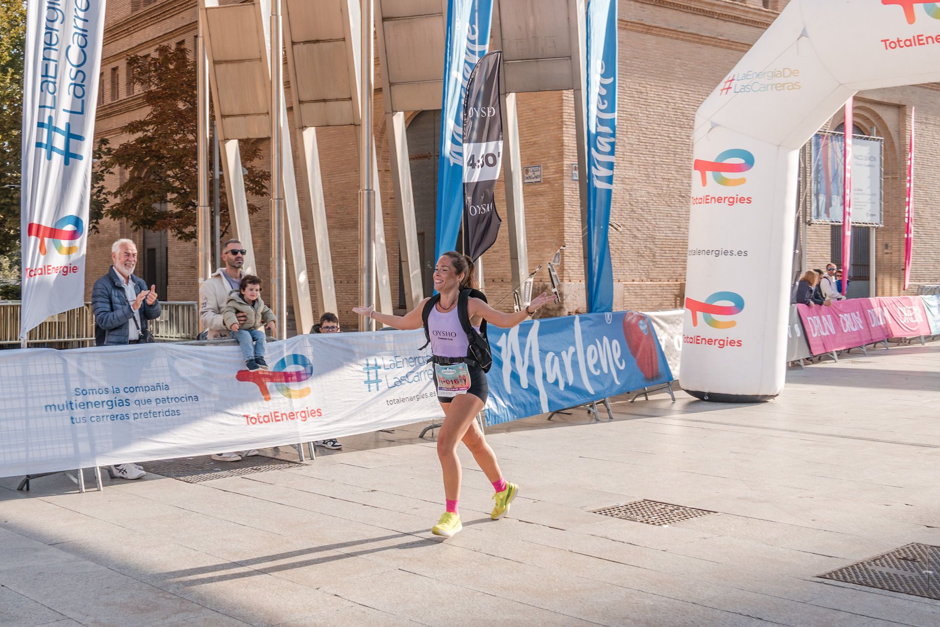 Las mejores fotos de la Carrera de la Mujer Central Lechera Asturiana de Zaragoza 2024 204