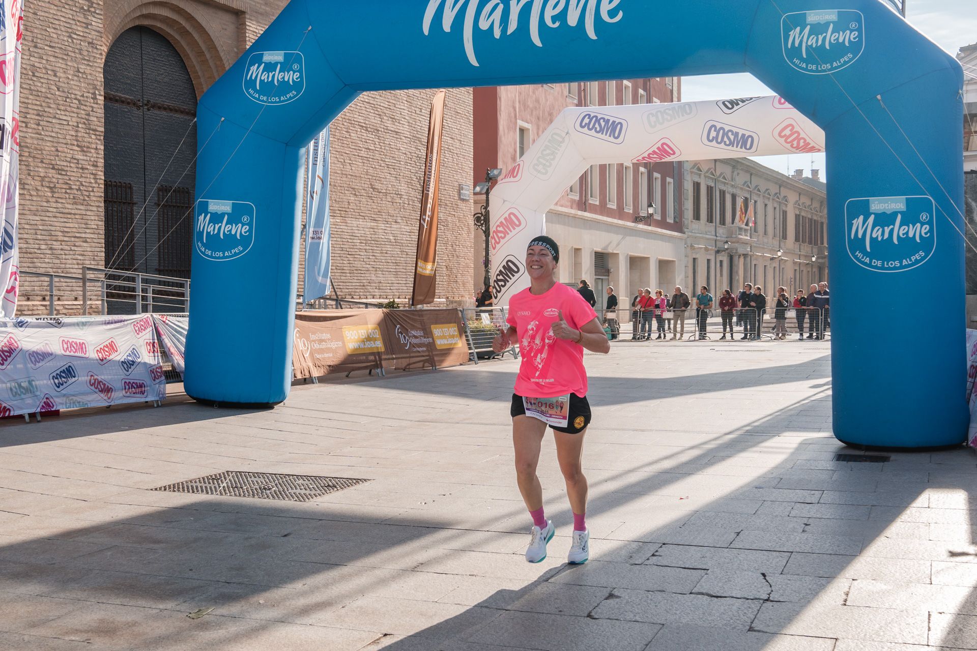 Las mejores fotos de la Carrera de la Mujer Central Lechera Asturiana de Zaragoza 2024 212