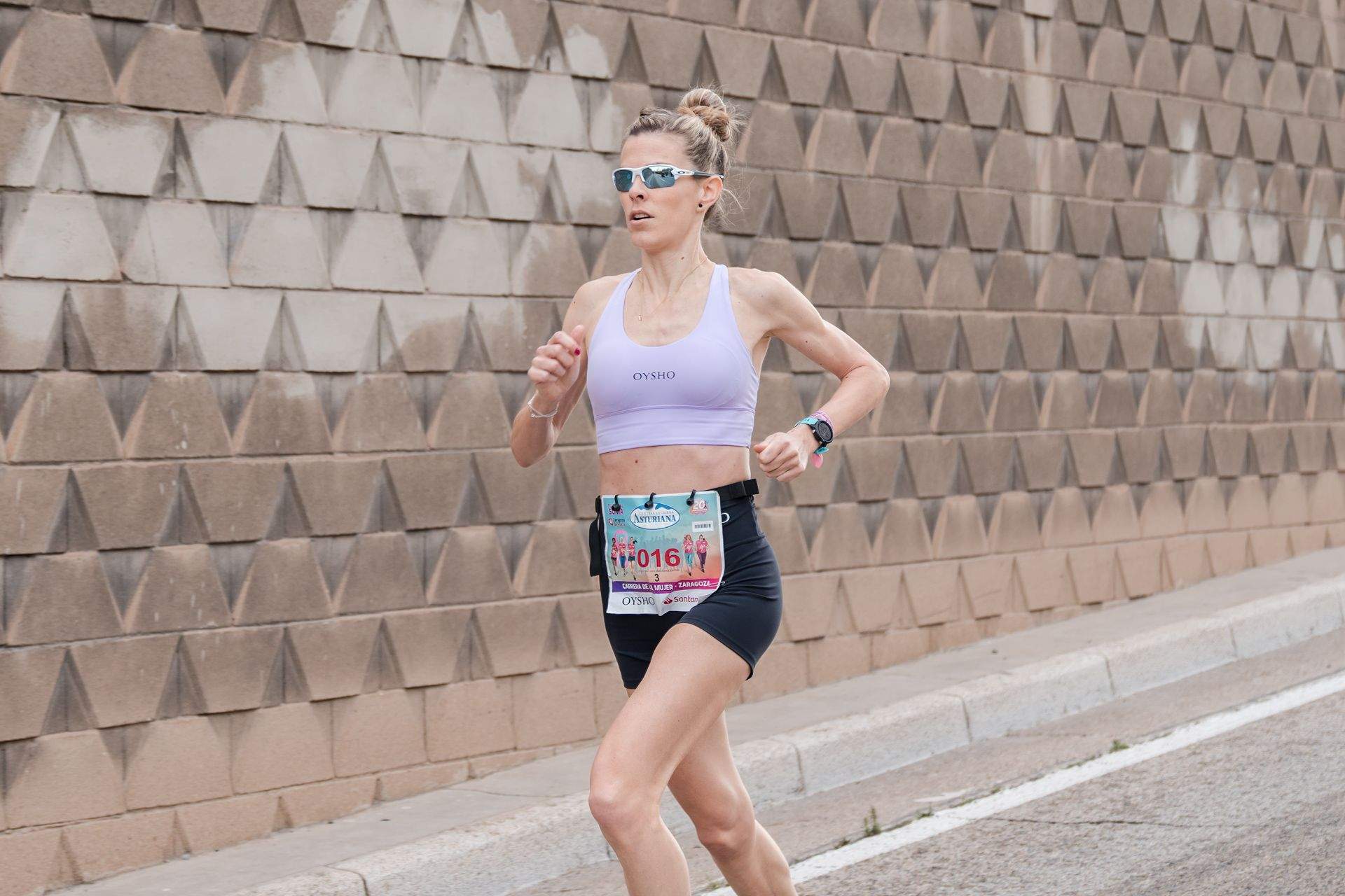 Las mejores fotos de la Carrera de la Mujer Central Lechera Asturiana de Zaragoza 2024 101