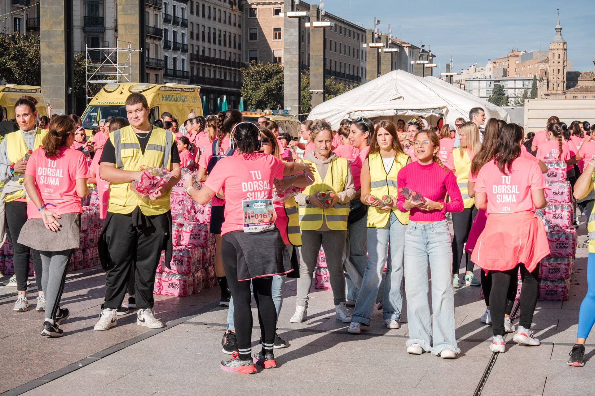 Las mejores fotos de la Carrera de la Mujer Central Lechera Asturiana de Zaragoza 2024 331