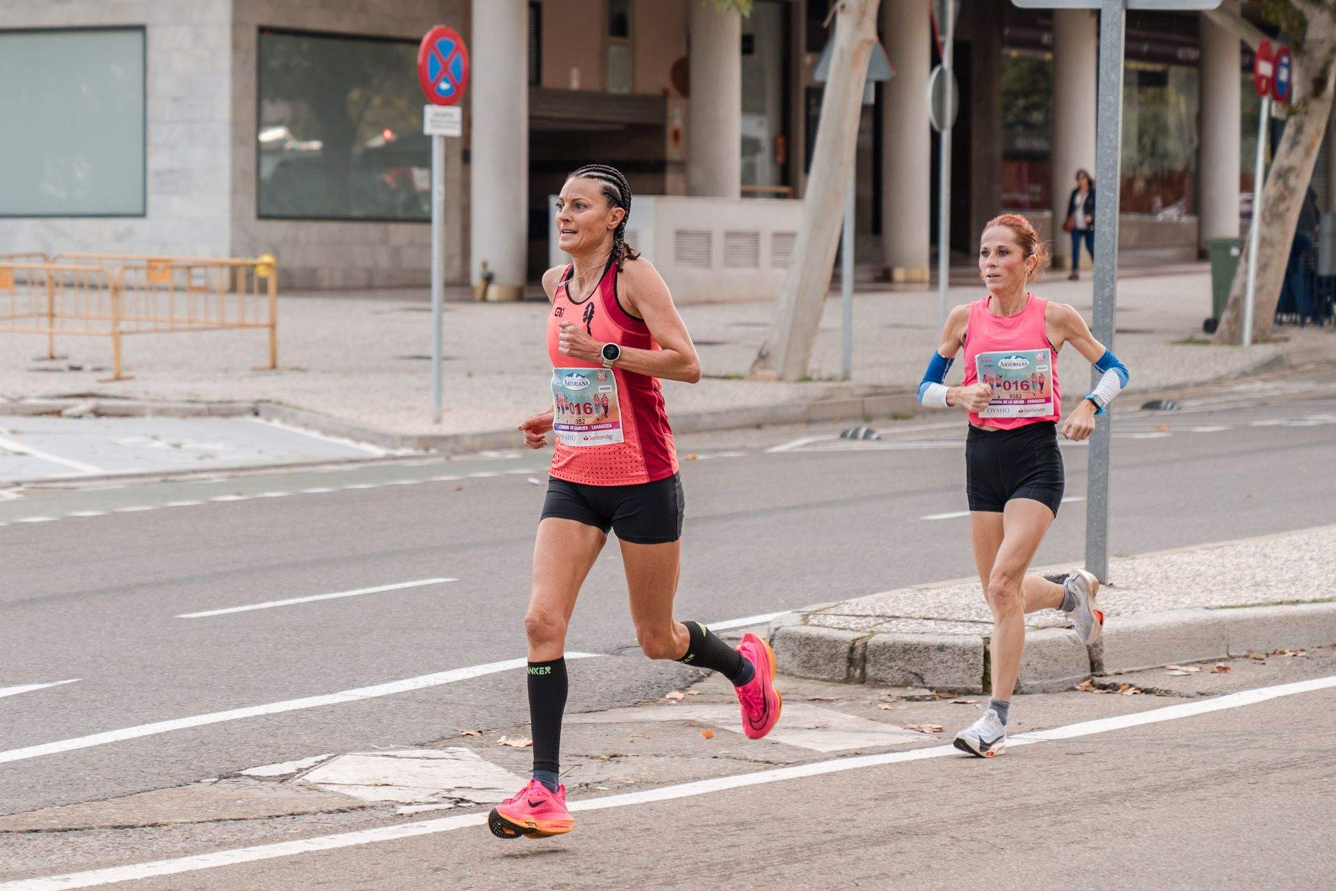 Las mejores fotos de la Carrera de la Mujer Central Lechera Asturiana de Zaragoza 2024 107