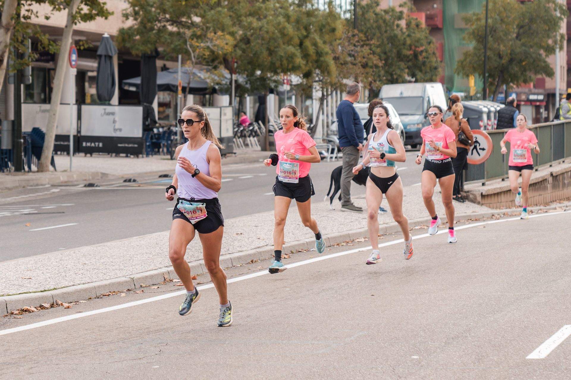 Las mejores fotos de la Carrera de la Mujer Central Lechera Asturiana de Zaragoza 2024 108