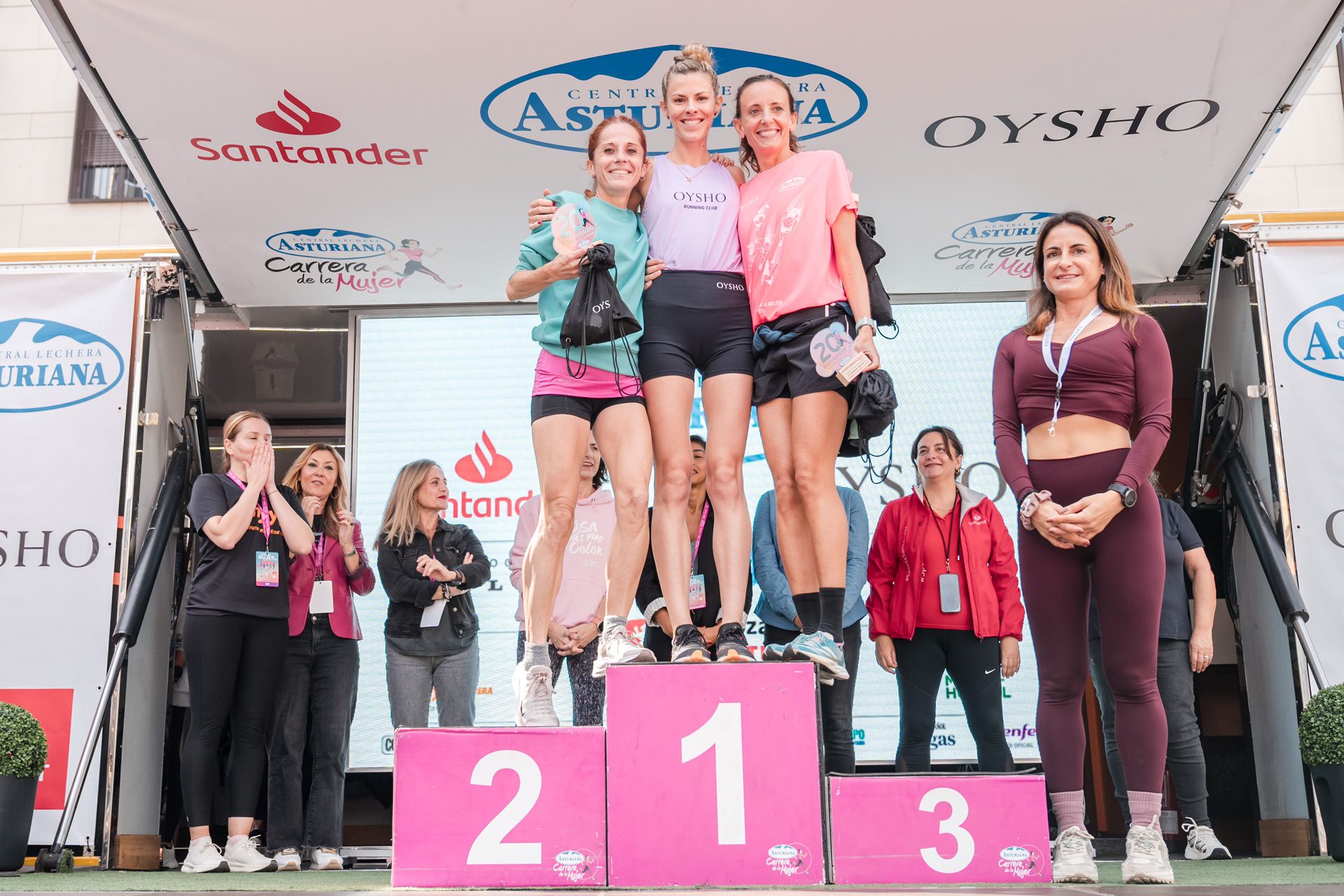 Las mejores fotos de la Carrera de la Mujer Central Lechera Asturiana de Zaragoza 2024 458