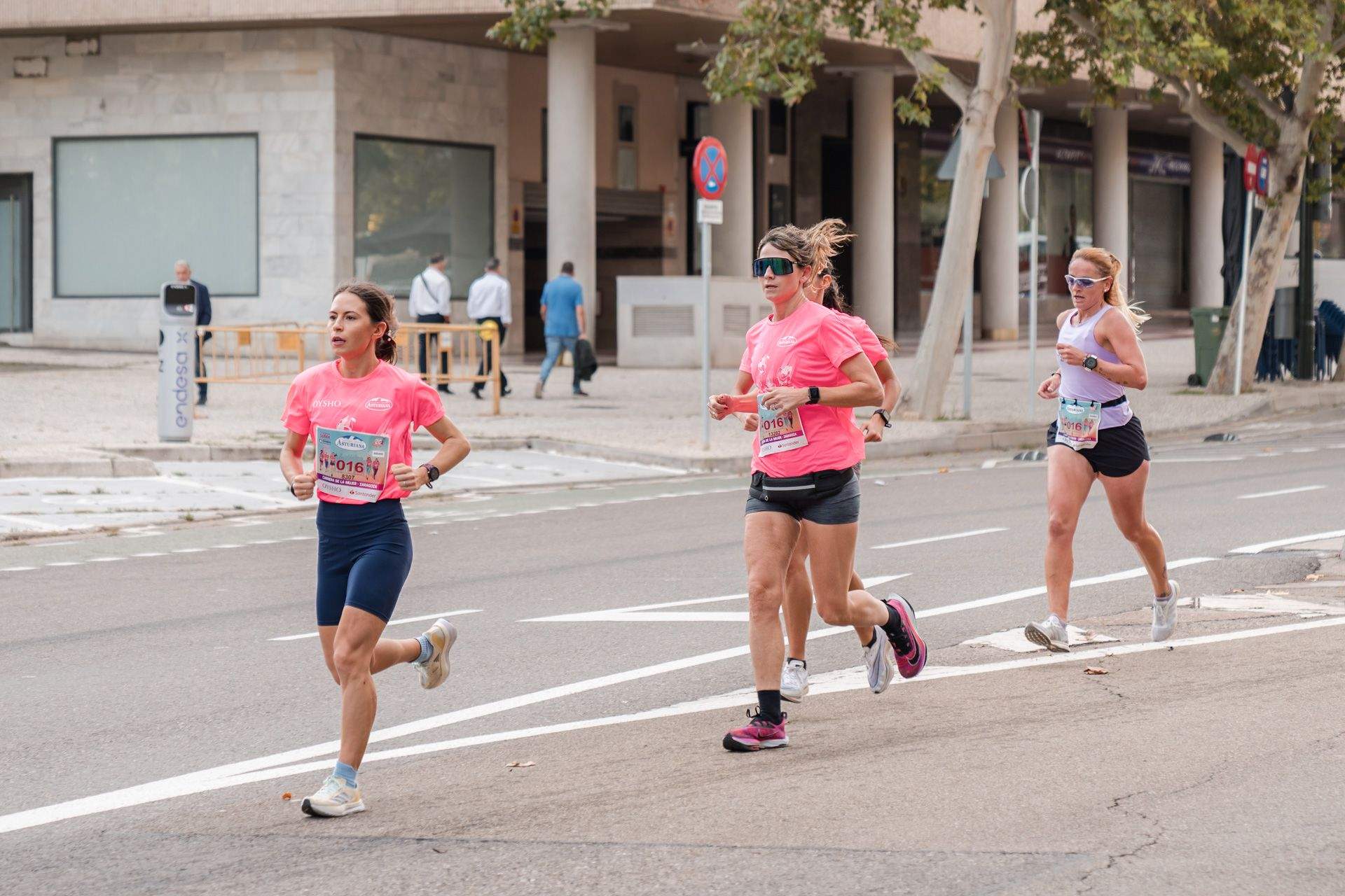 Las mejores fotos de la Carrera de la Mujer Central Lechera Asturiana de Zaragoza 2024 110