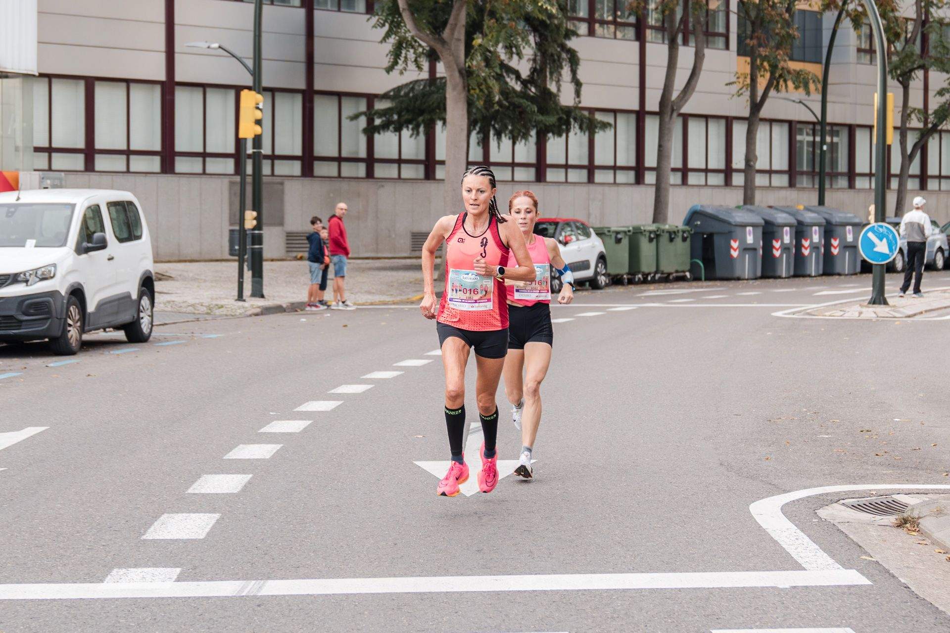 Las mejores fotos de la Carrera de la Mujer Central Lechera Asturiana de Zaragoza 2024 112