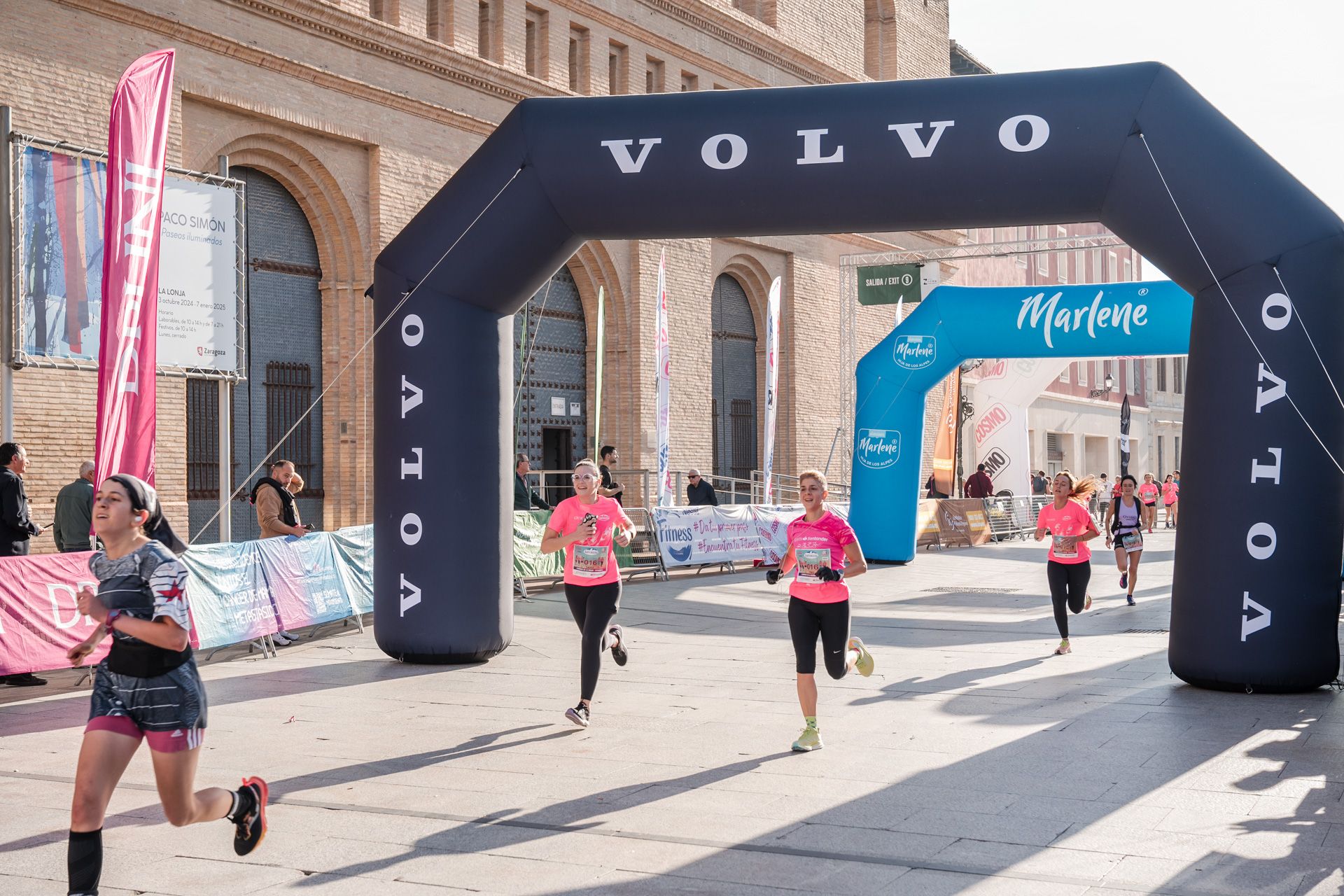 Las mejores fotos de la Carrera de la Mujer Central Lechera Asturiana de Zaragoza 2024 225