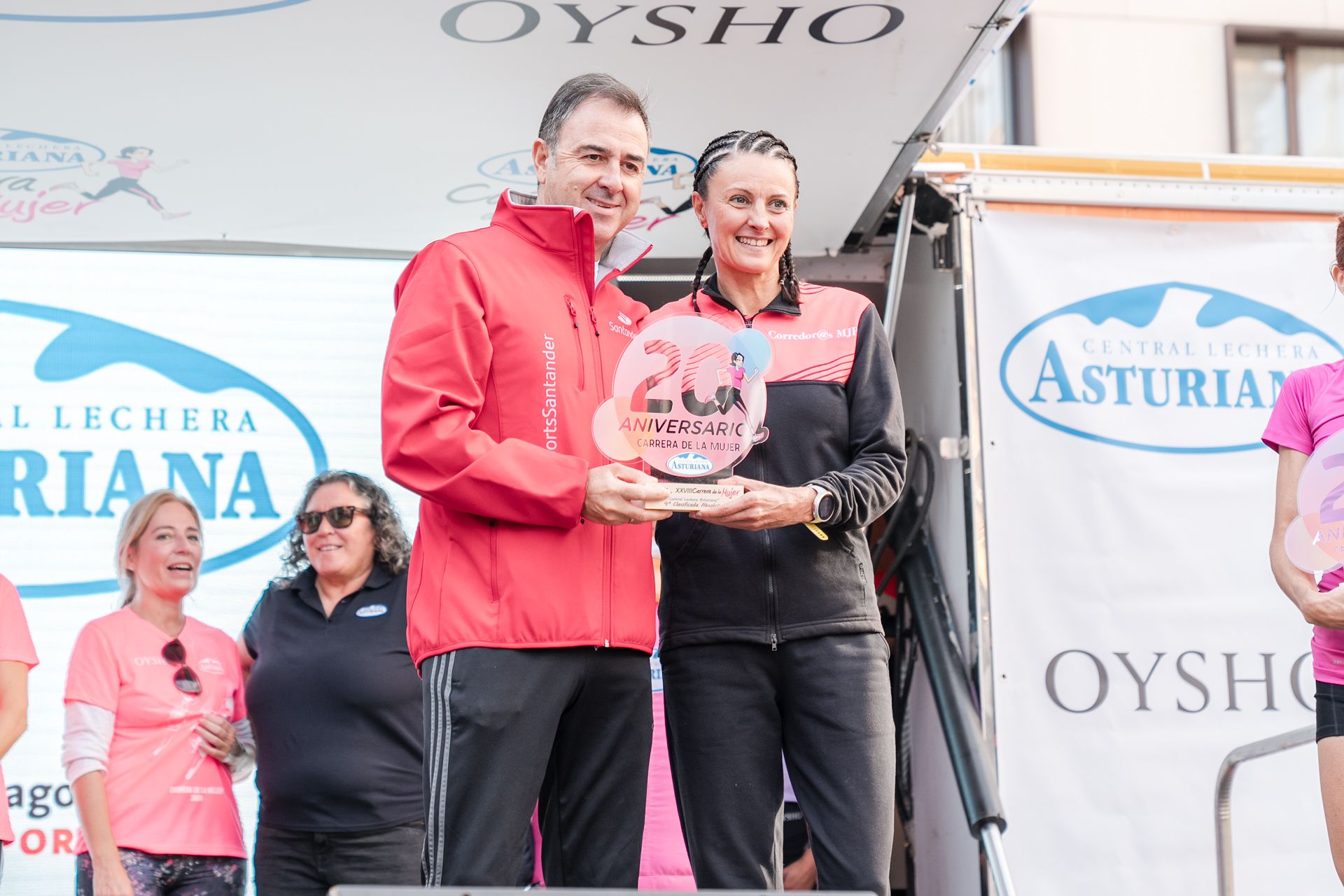 Las mejores fotos de la Carrera de la Mujer Central Lechera Asturiana de Zaragoza 2024 343