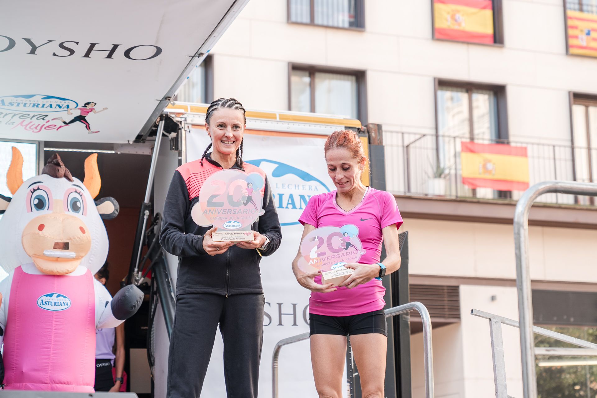 Las mejores fotos de la Carrera de la Mujer Central Lechera Asturiana de Zaragoza 2024 344
