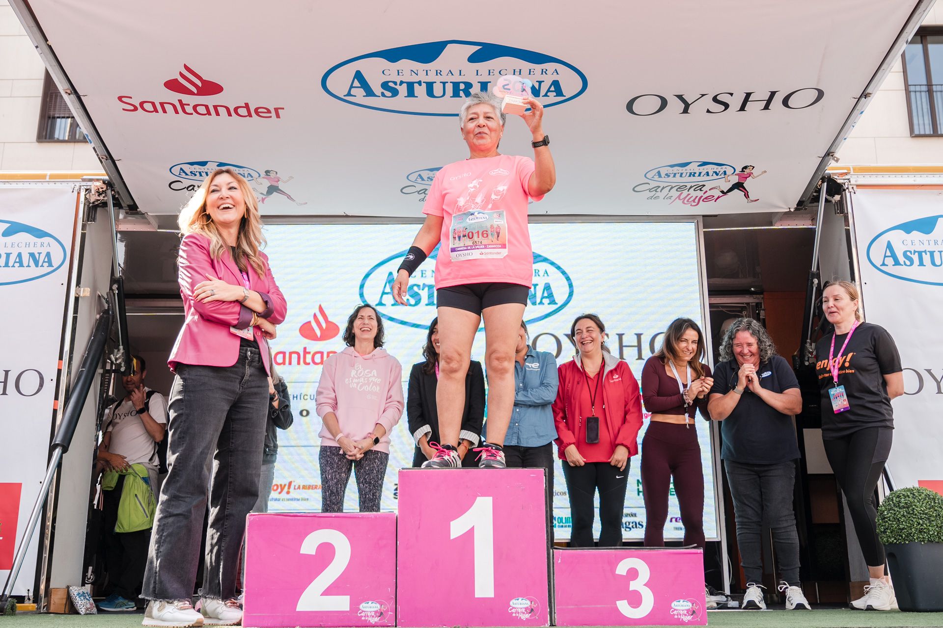 Las mejores fotos de la Carrera de la Mujer Central Lechera Asturiana de Zaragoza 2024 463