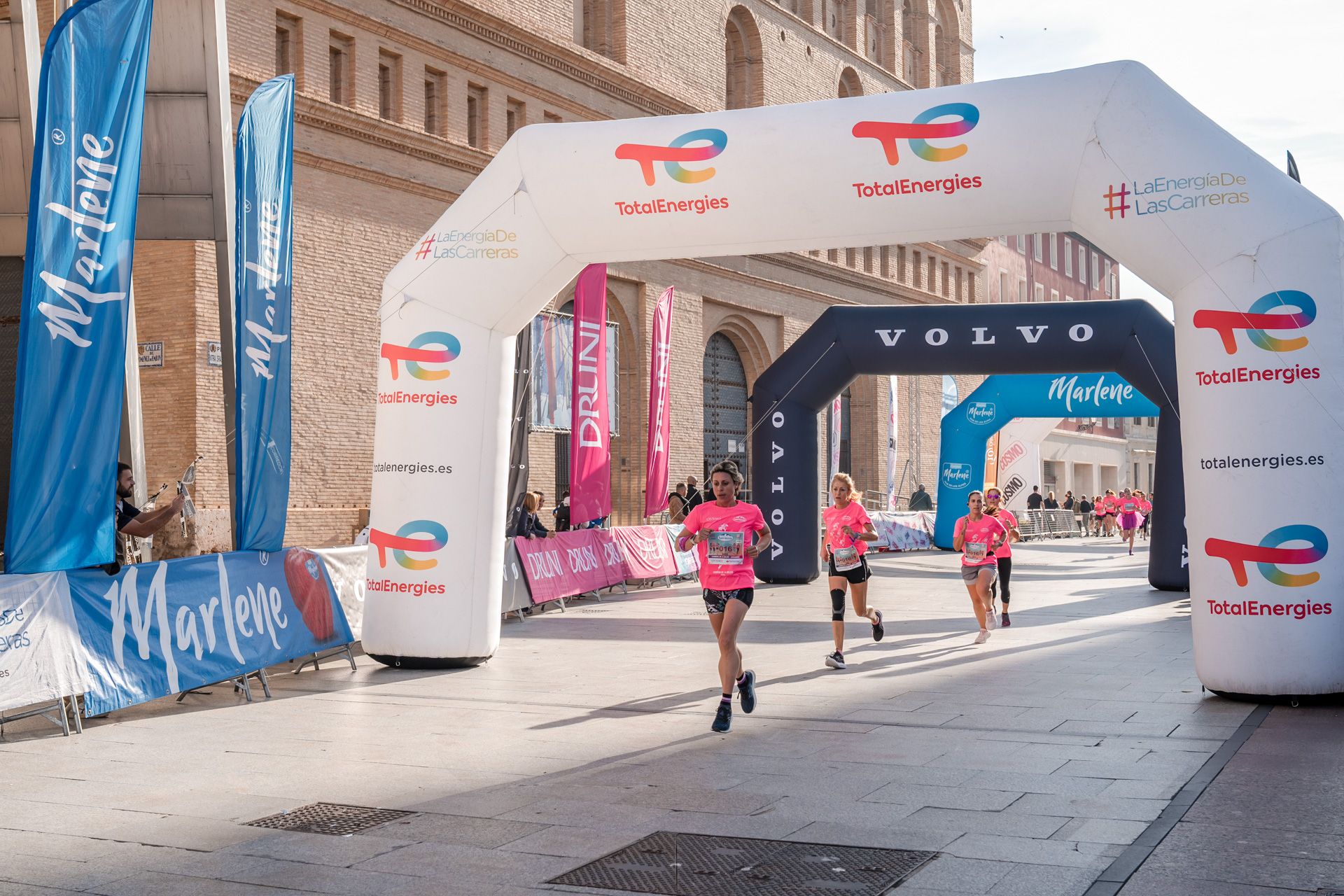 Las mejores fotos de la Carrera de la Mujer Central Lechera Asturiana de Zaragoza 2024 229
