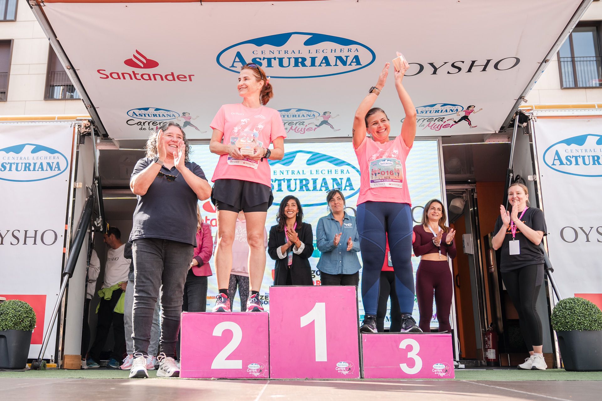 Las mejores fotos de la Carrera de la Mujer Central Lechera Asturiana de Zaragoza 2024 465