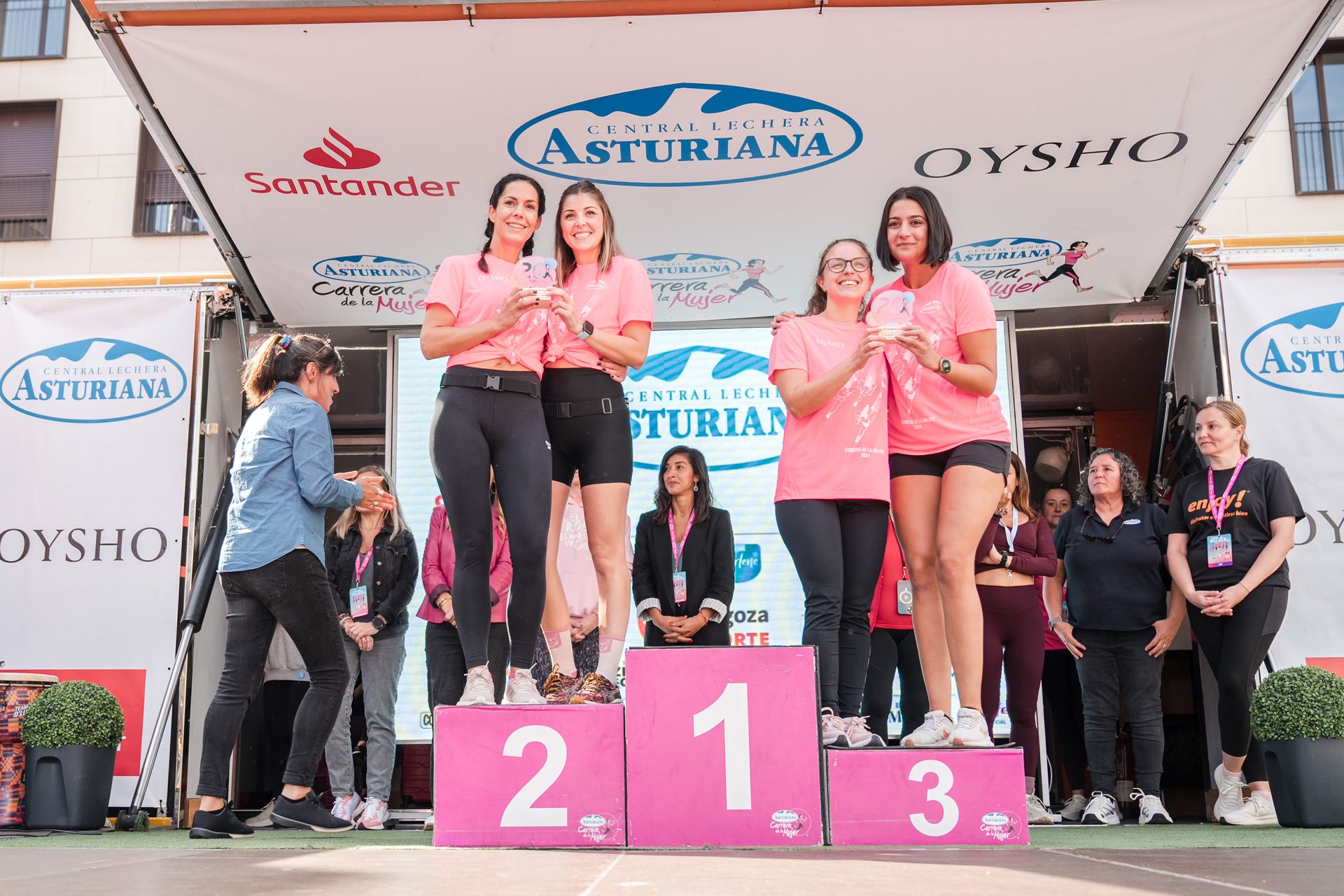 Las mejores fotos de la Carrera de la Mujer Central Lechera Asturiana de Zaragoza 2024 468