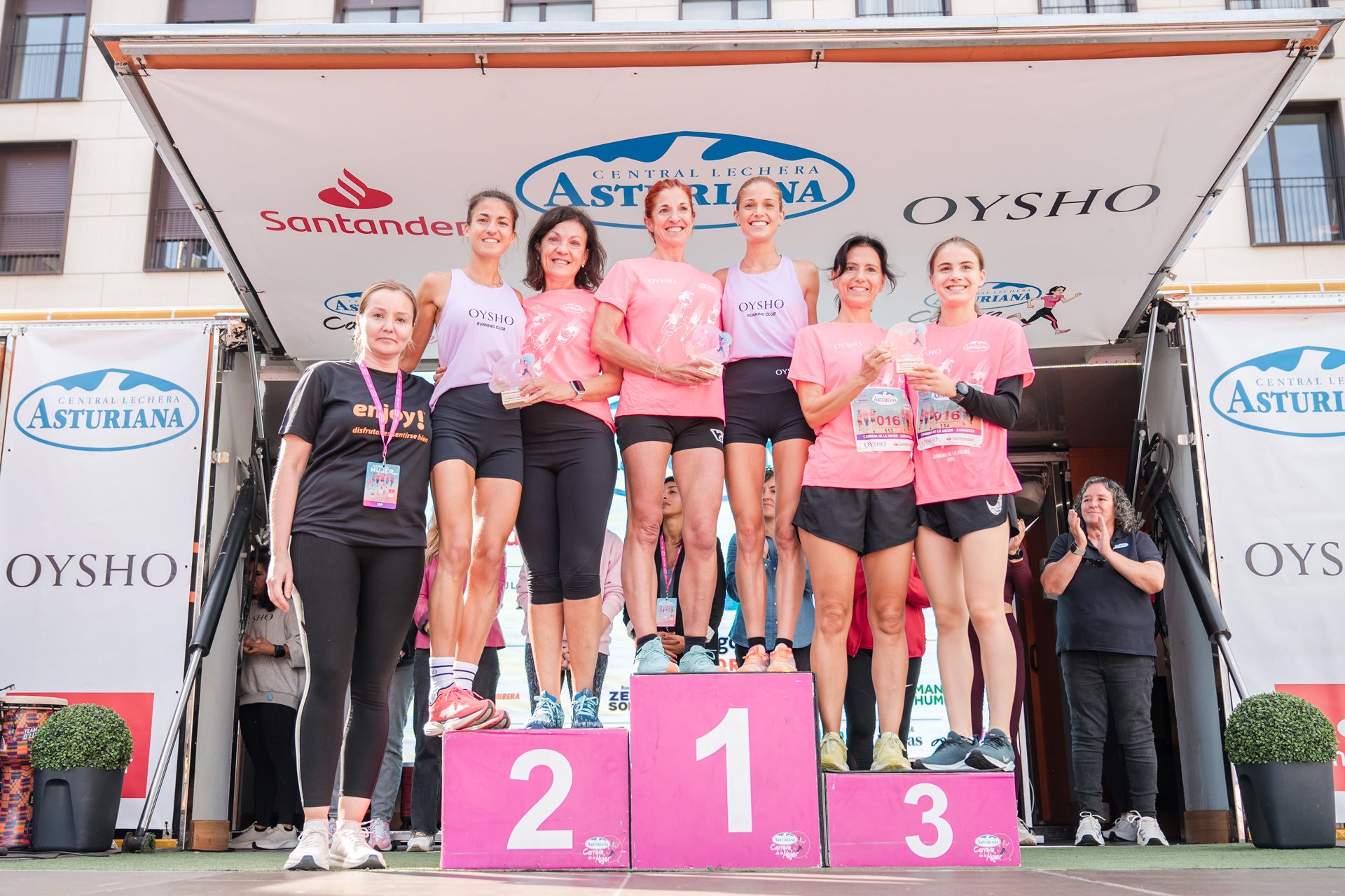 Las mejores fotos de la Carrera de la Mujer Central Lechera Asturiana de Zaragoza 2024 469