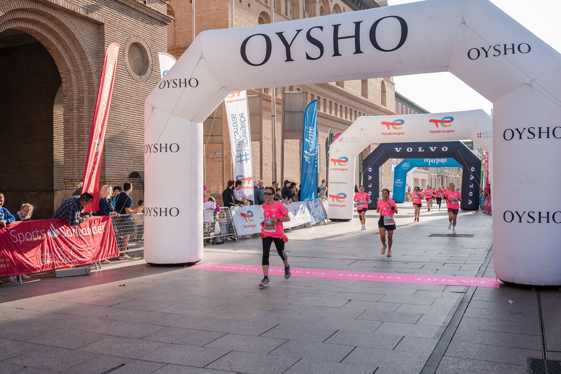 Las mejores fotos de la Carrera de la Mujer Central Lechera Asturiana de Zaragoza 2024 236