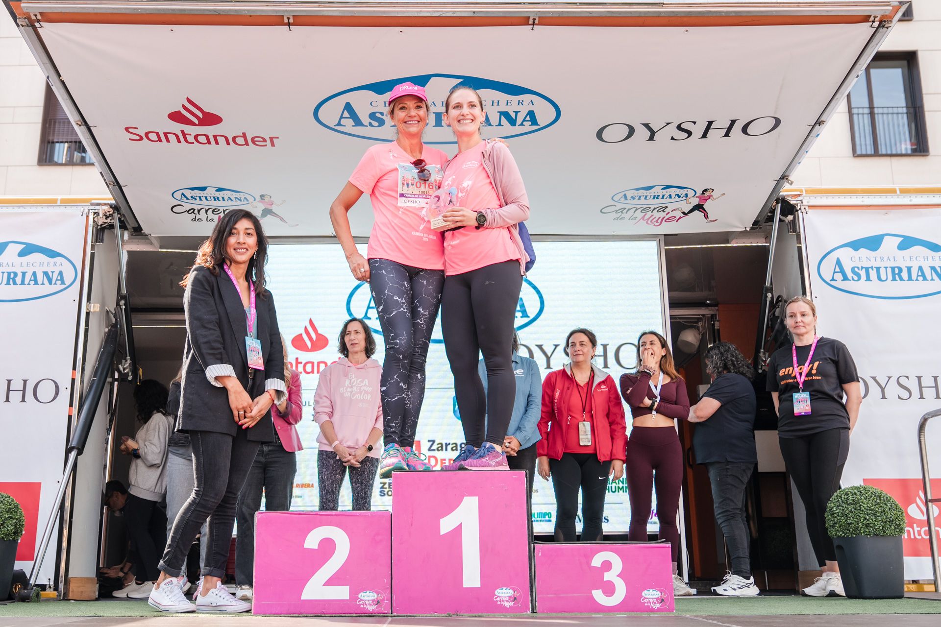 Las mejores fotos de la Carrera de la Mujer Central Lechera Asturiana de Zaragoza 2024 473