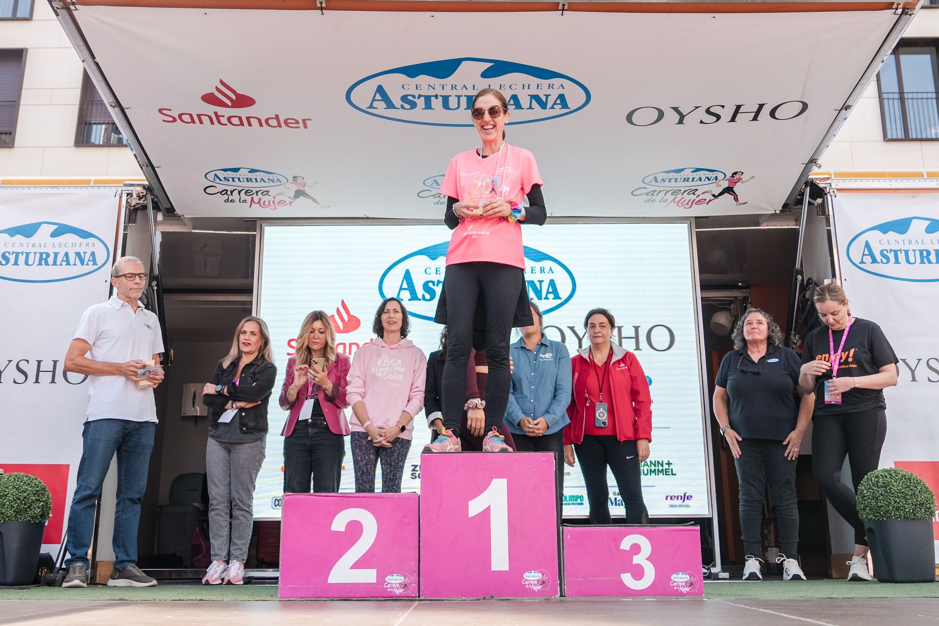 Las mejores fotos de la Carrera de la Mujer Central Lechera Asturiana de Zaragoza 2024 479