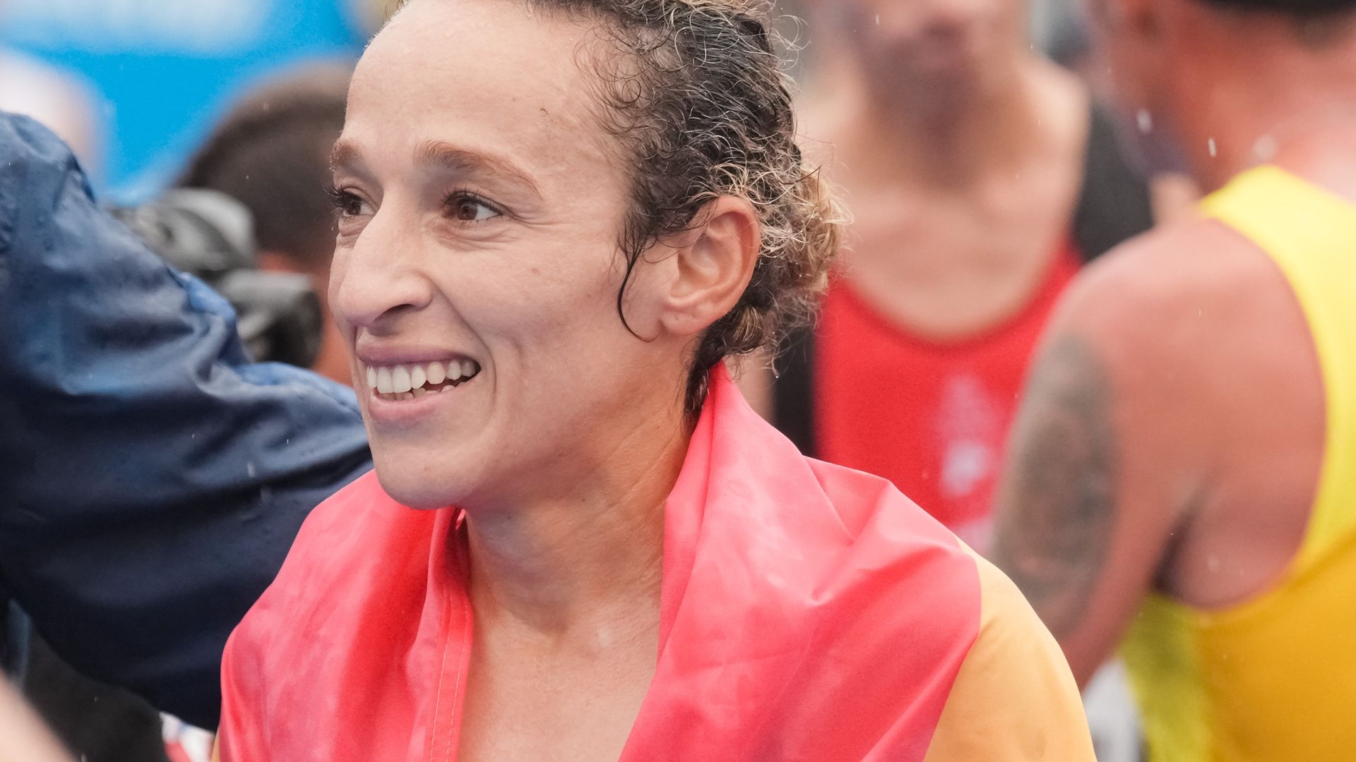 Kaoutar Boualid después de batir el récord de España de medio maratón. SPORTMEDIA.