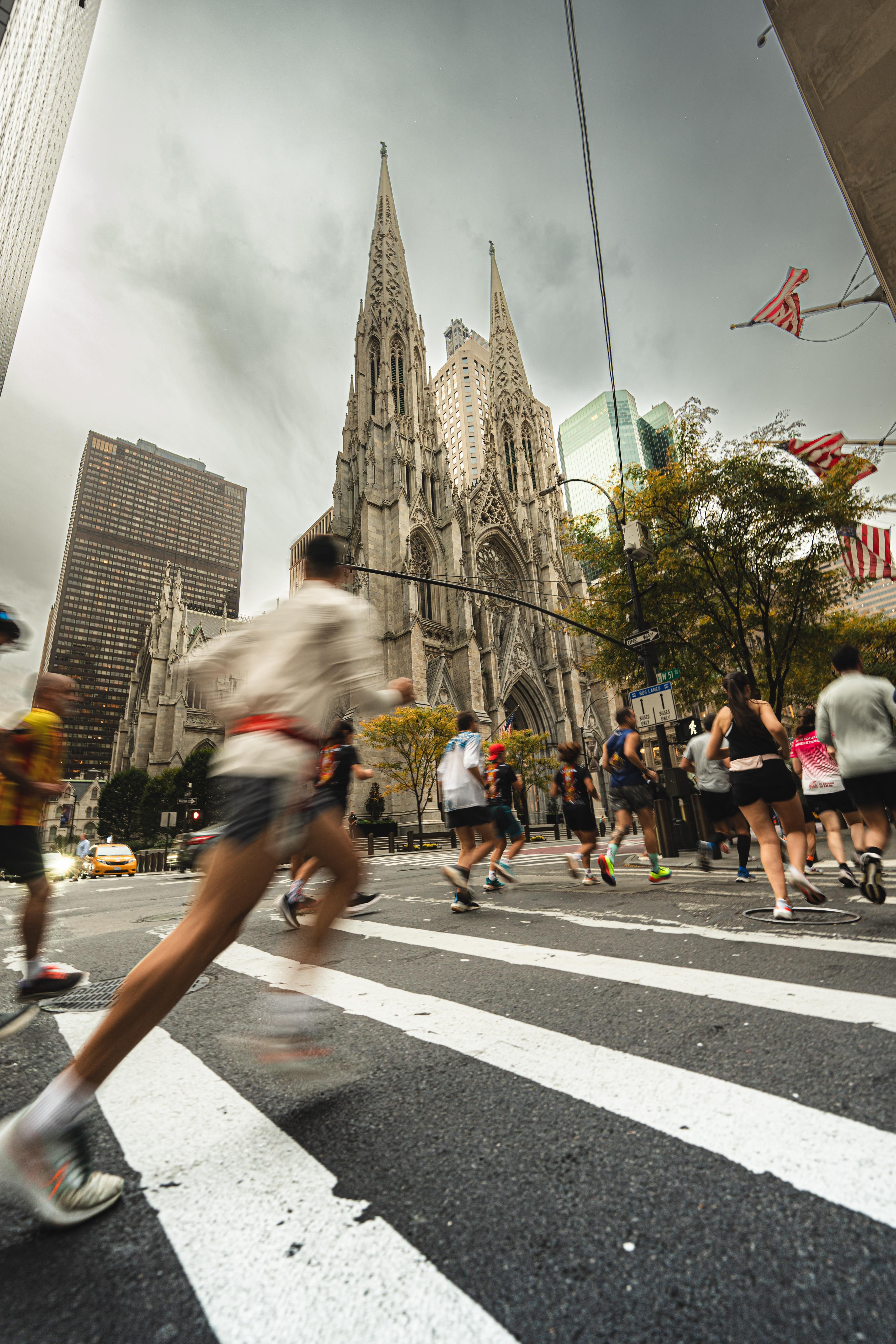 Las calles y los edificios más emblemáticos encandilan a los futuros maratonianos en Nueva York. VSM PHOTOEVENTS.
