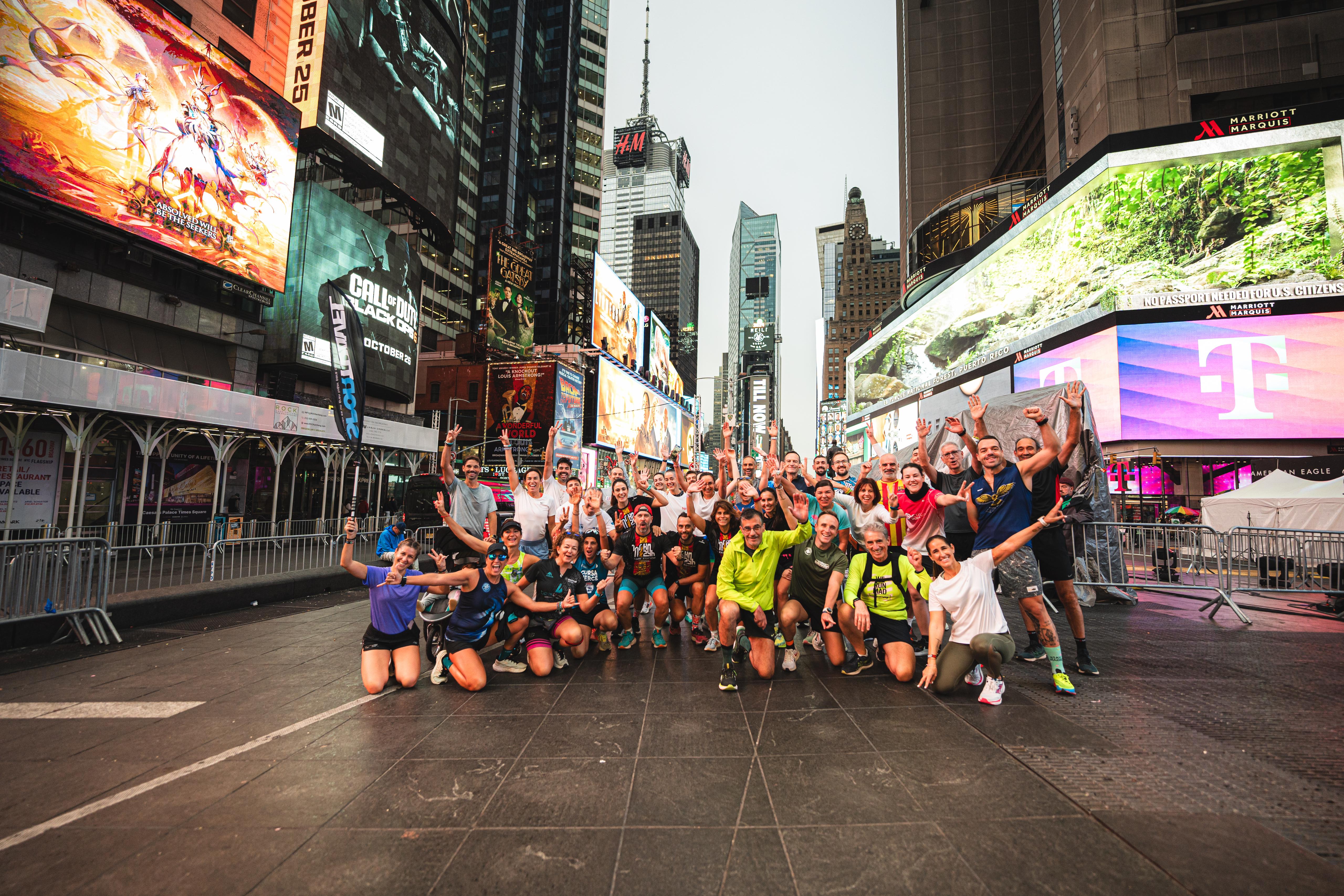Times Square, otro de los iconos de Nueva York, repleto de corredores durante el fin de semana del maratón. VSM PHOTOEVENTS.