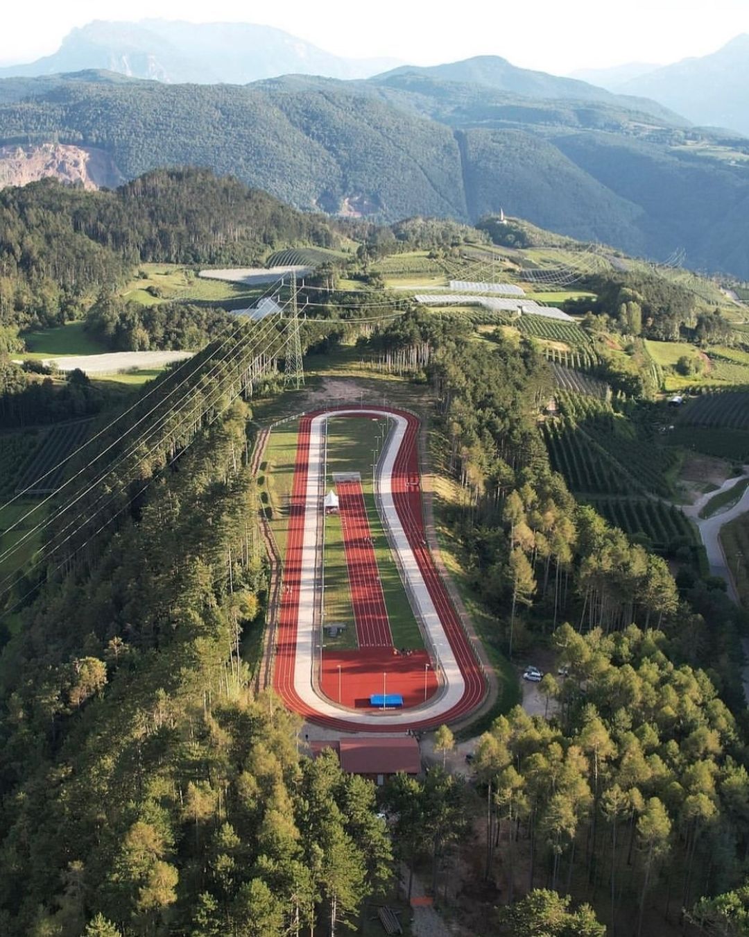 Pista de atletismo de Masen (Italia).