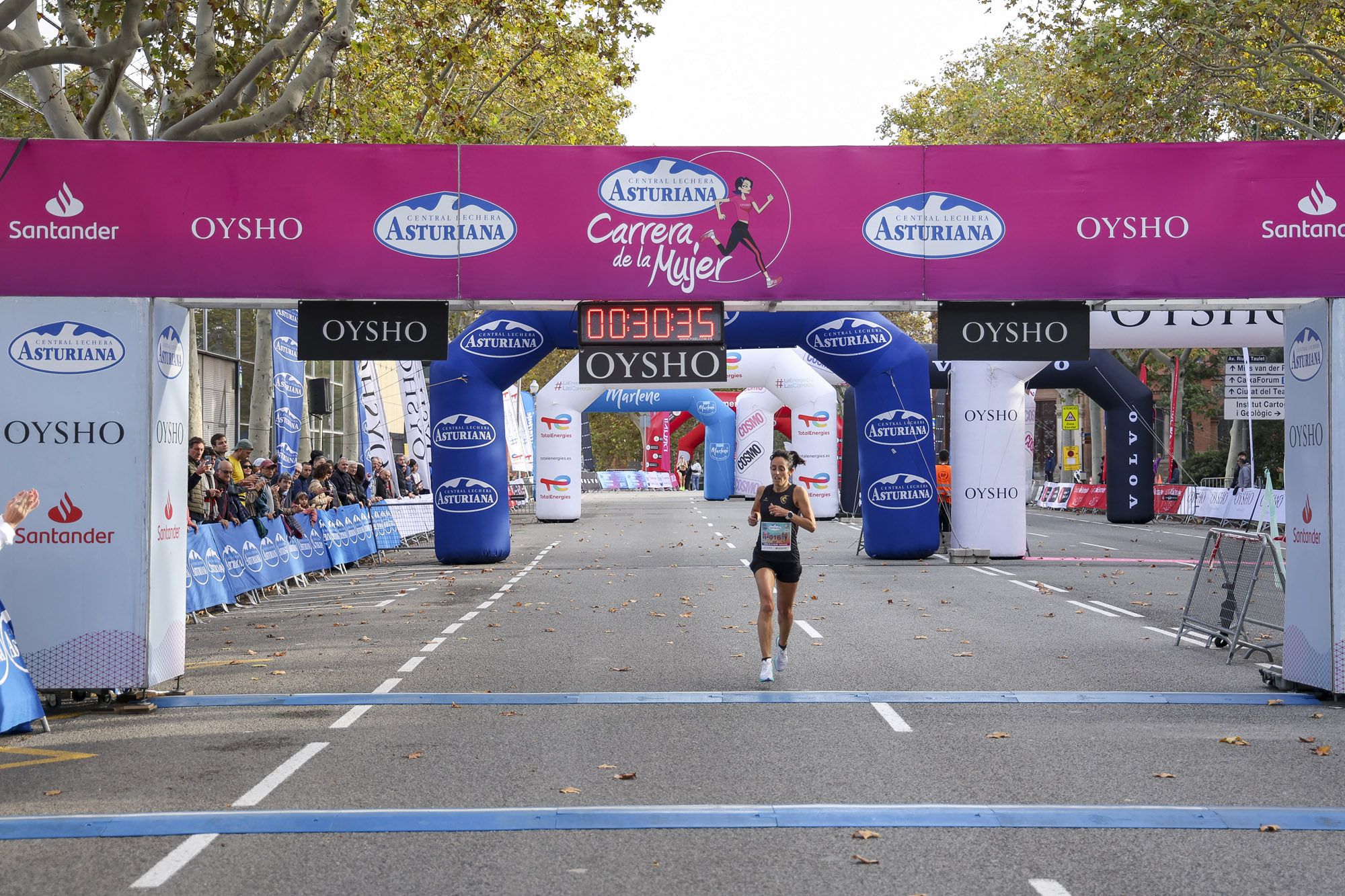 Las mejores fotos de la Carrera de la Mujer de Barcelona 2024. GL 09996