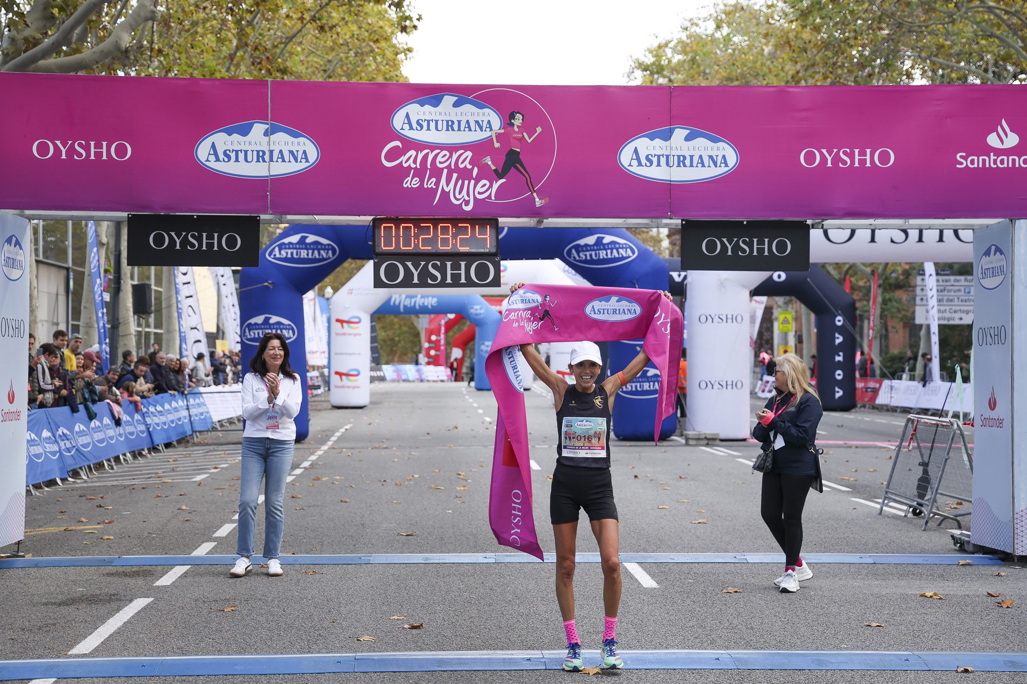 Las mejores fotos de la Carrera de la Mujer de Barcelona 2024. GL 09761