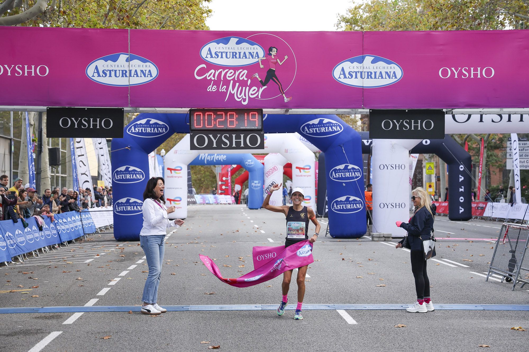 Las mejores fotos de la Carrera de la Mujer de Barcelona 2024. GL 09710