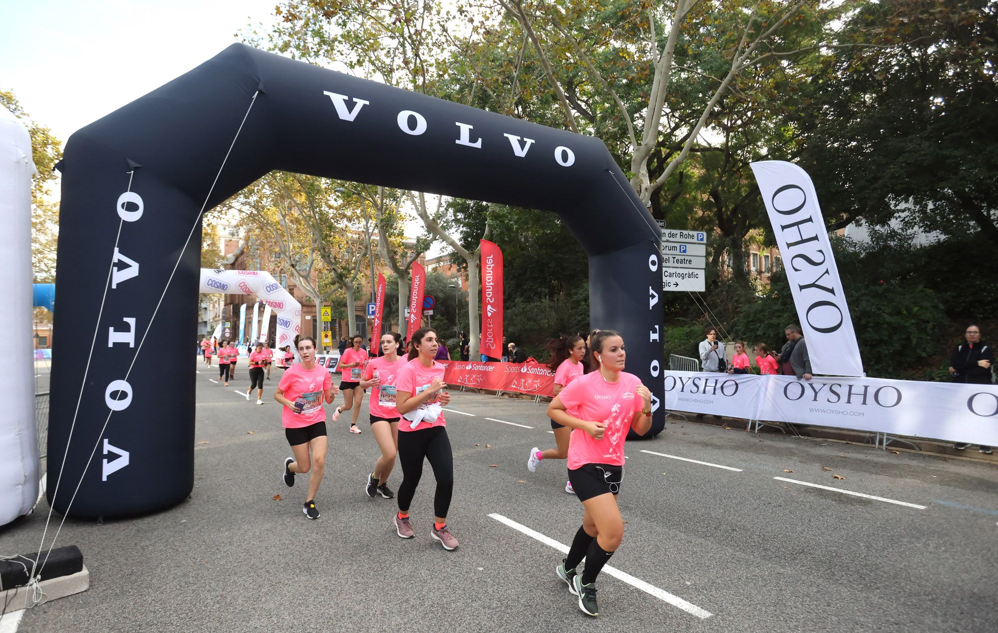 Las mejores fotos de la Carrera de la Mujer de Barcelona 2024. 3E5A8939