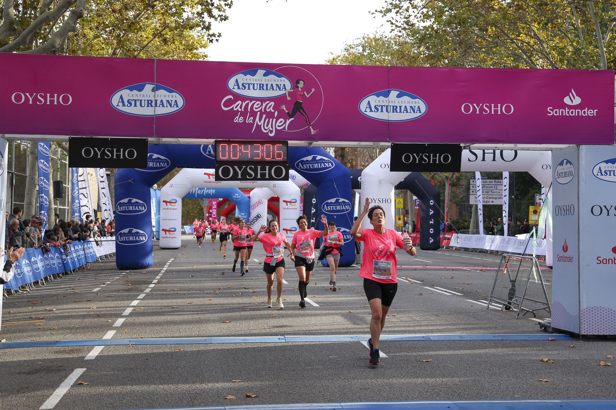Las mejores fotos de la Carrera de la Mujer de Barcelona 2024. GL 00887