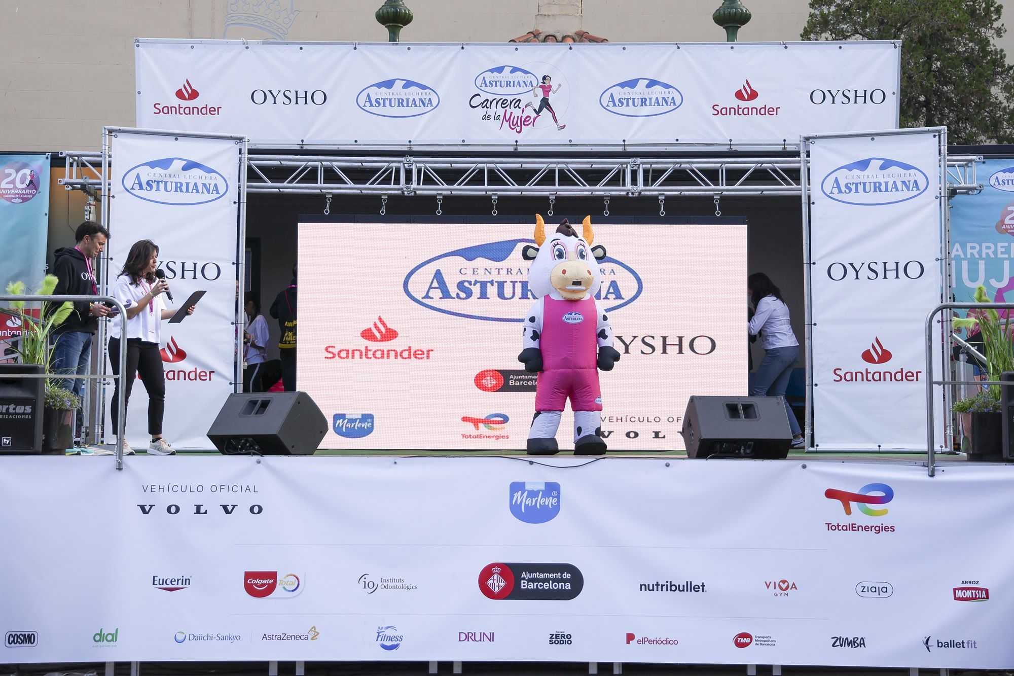 Las mejores fotos de la Carrera de la Mujer de Barcelona 2024. GL 02063