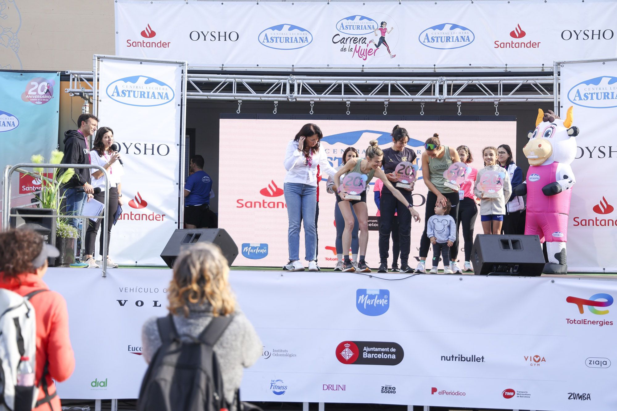 Las mejores fotos de la Carrera de la Mujer de Barcelona 2024. GL 02505