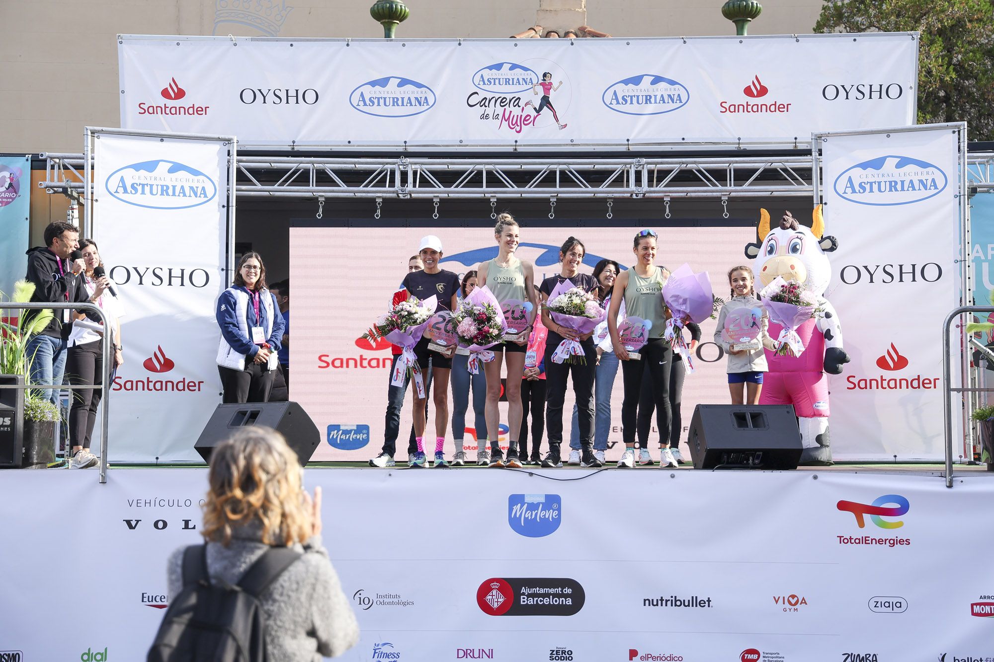 Las mejores fotos de la Carrera de la Mujer de Barcelona 2024. GL 03118