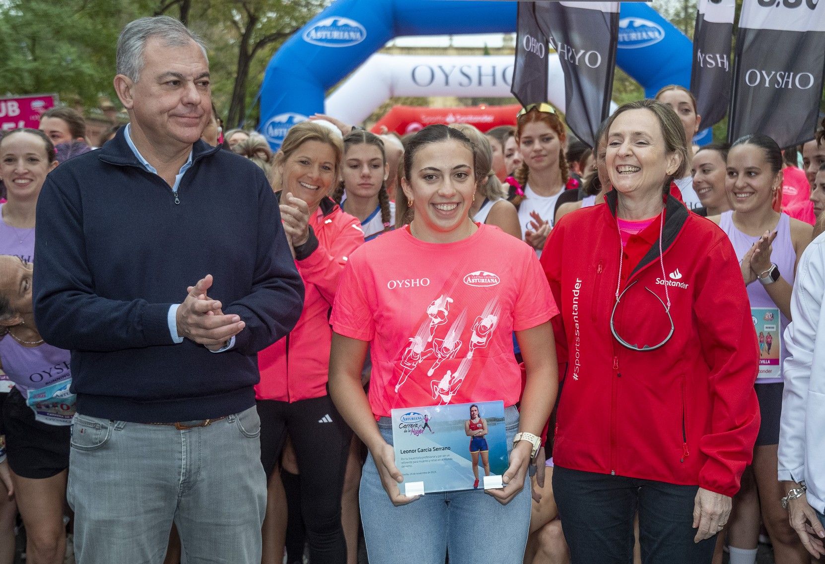 Las mejores fotos de la Carrera de la Mujer de Sevilla 2024. 021.