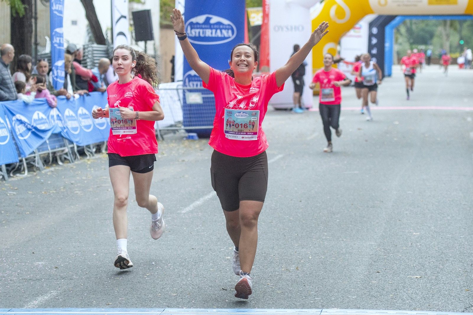 Las mejores fotos de la Carrera de la Mujer de Sevilla 2024. 162.