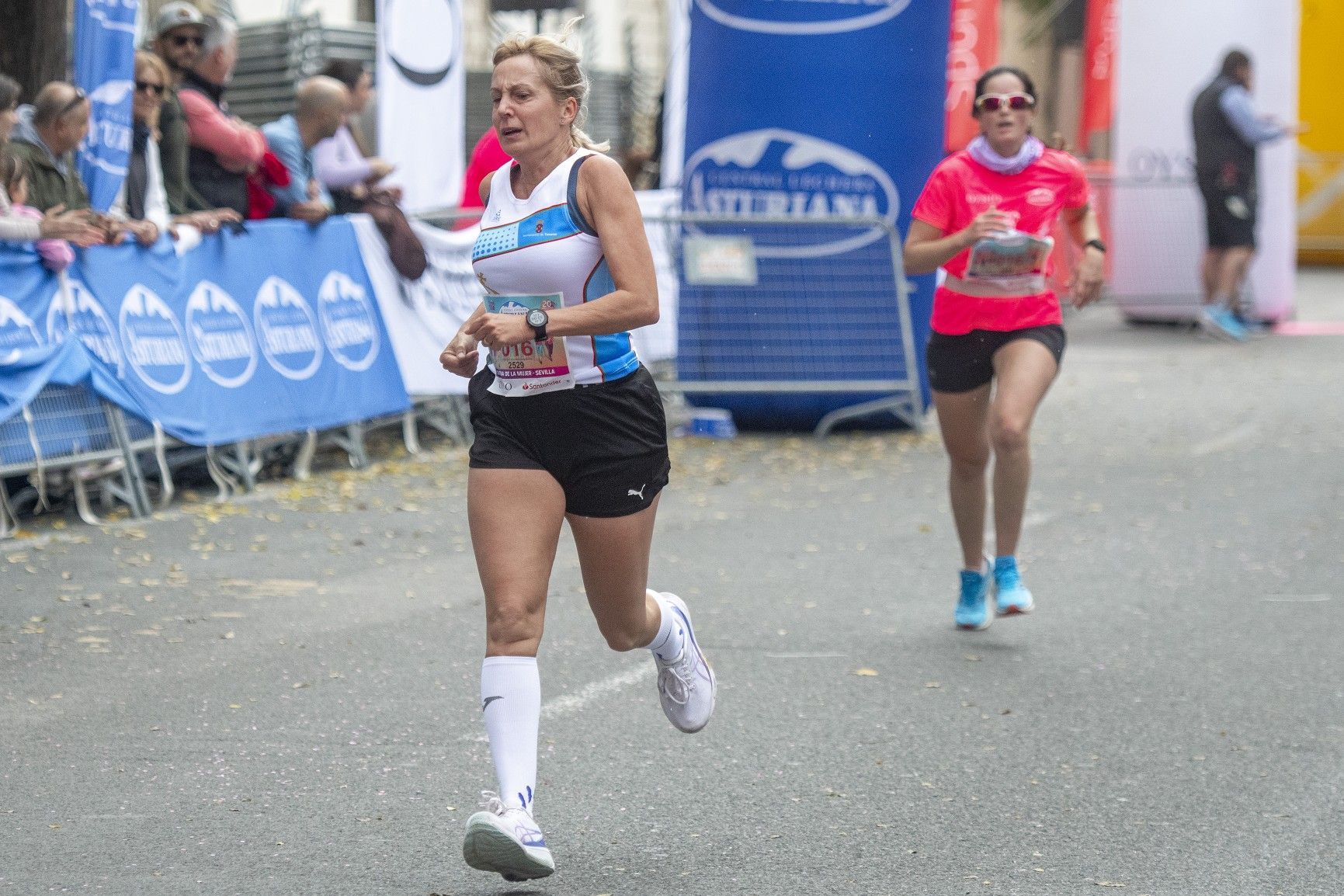 Las mejores fotos de la Carrera de la Mujer de Sevilla 2024. 164.