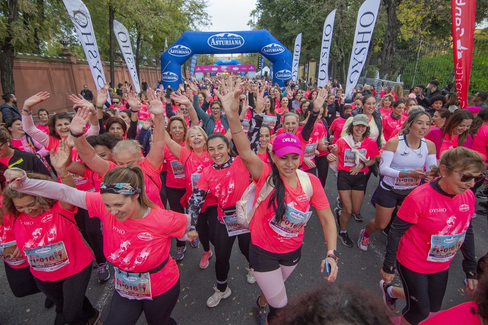 Las mejores fotos de la Carrera de la Mujer de Sevilla 2024. 049.