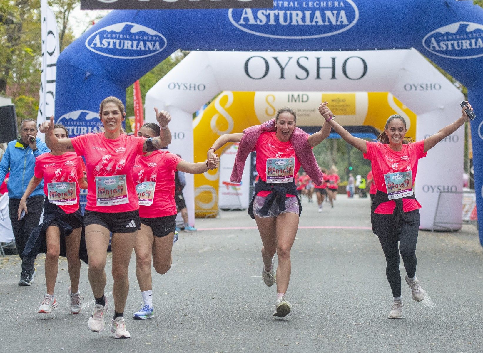 Las mejores fotos de la Carrera de la Mujer de Sevilla 2024. 177.