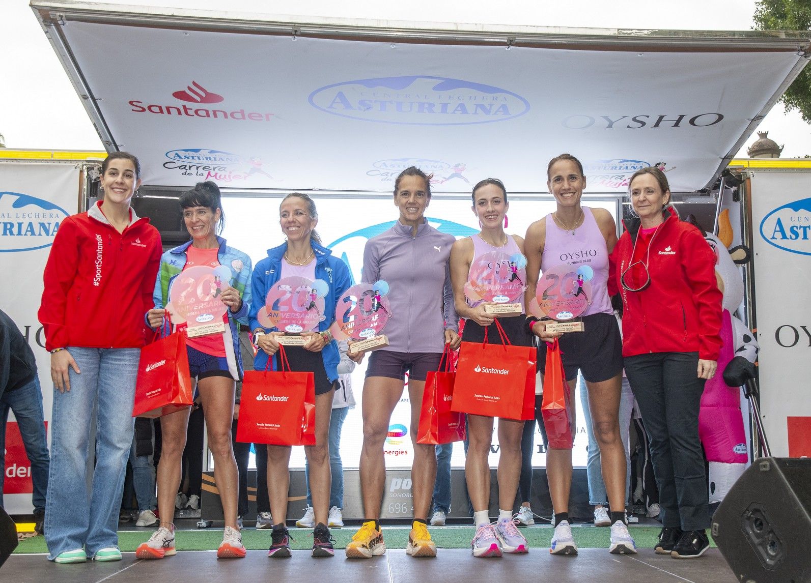 Las mejores fotos de la Carrera de la Mujer de Sevilla 2024. 327.