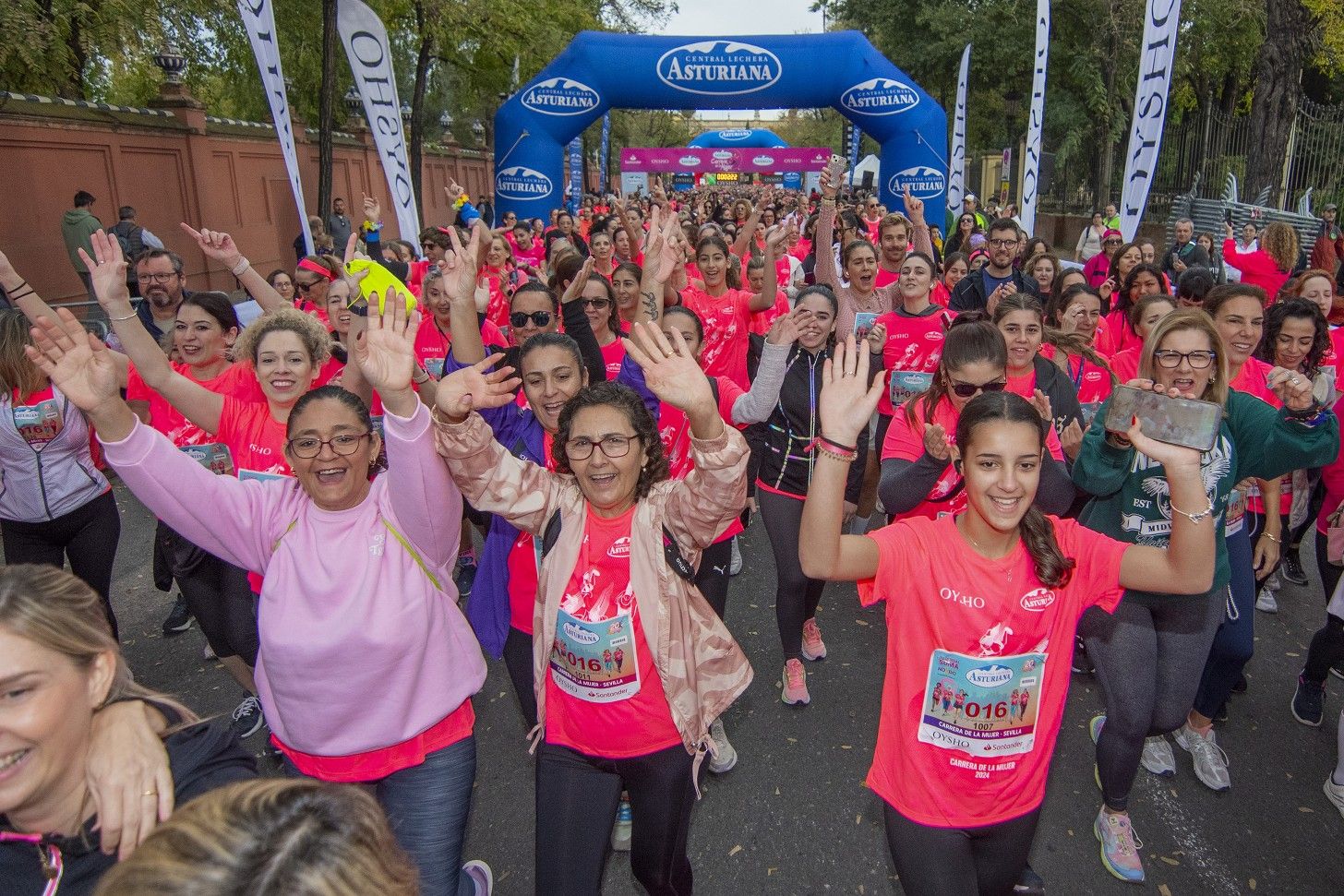 Las mejores fotos de la Carrera de la Mujer de Sevilla 2024. 071.