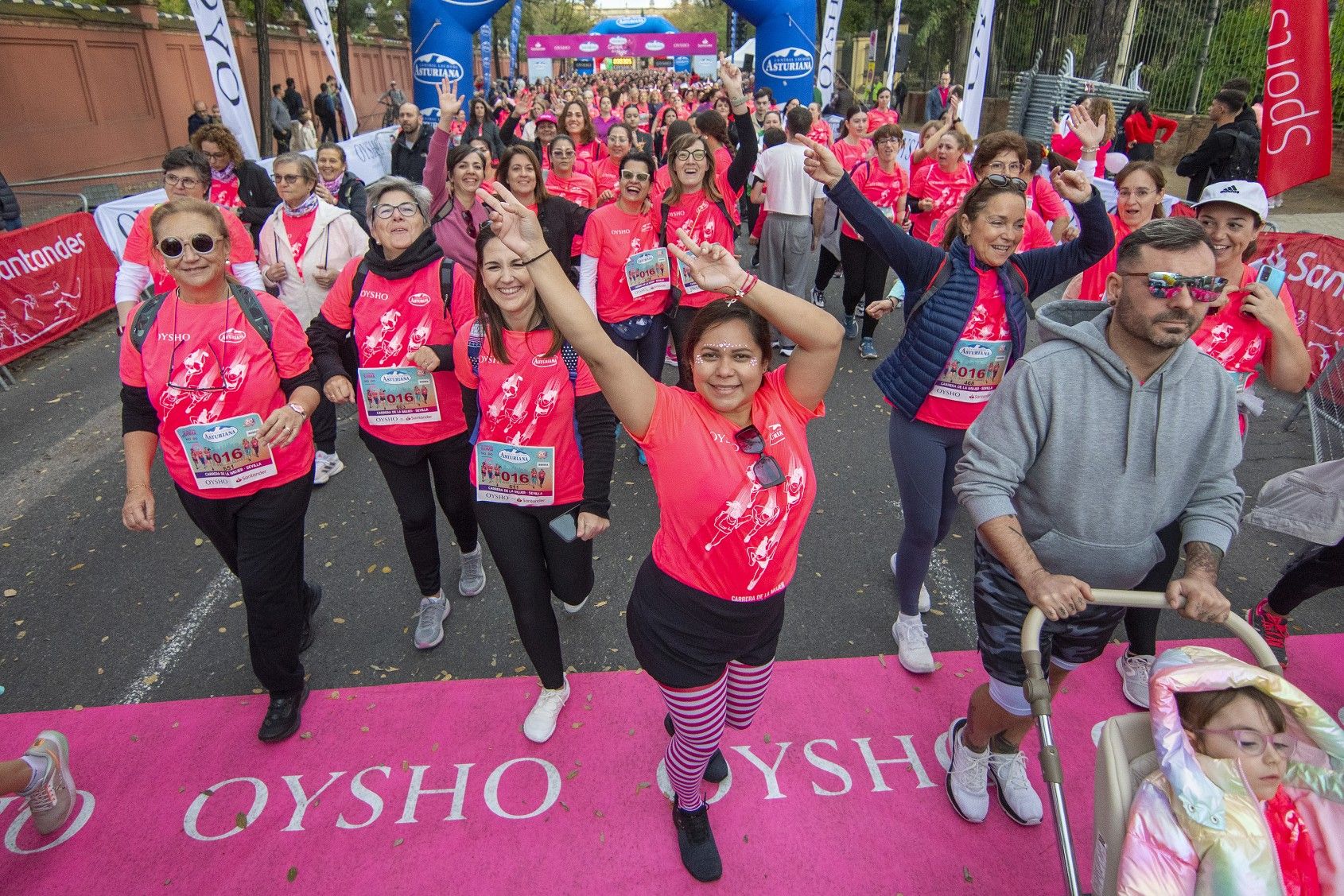 Las mejores fotos de la Carrera de la Mujer de Sevilla 2024. 080.